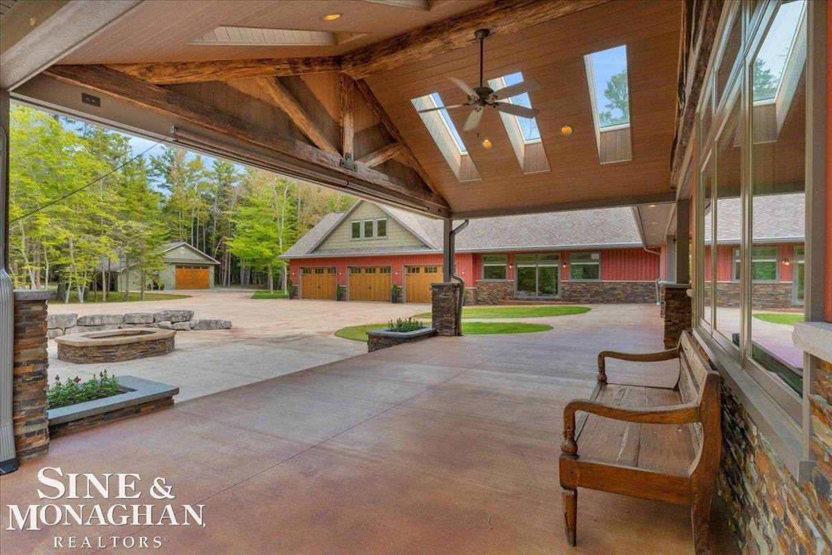 950 N Lake Huron Shore Drive, Harrisville, MI 48740 — Photo 8