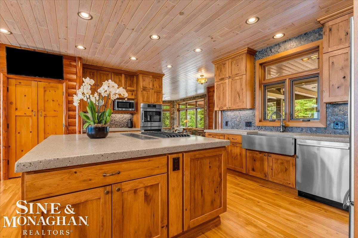 950 N Lake Huron Shore Drive, Harrisville, MI 48740 — Photo 31