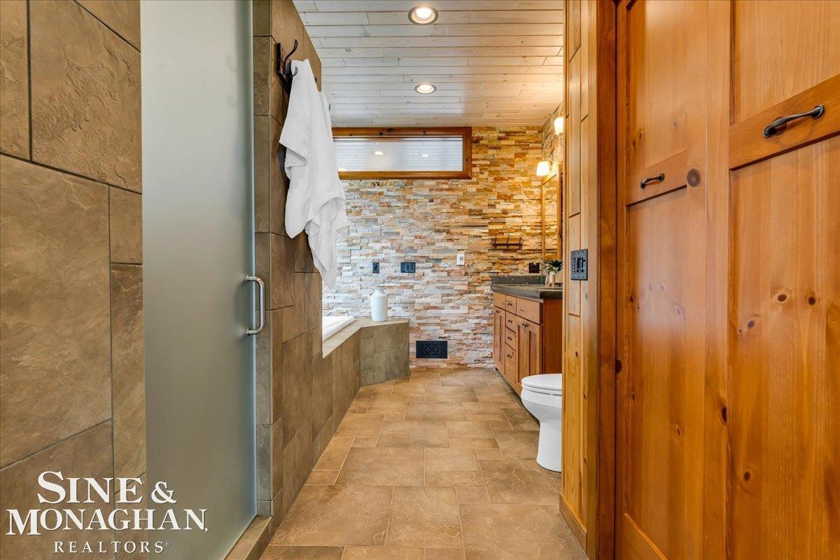 950 N Lake Huron Shore Drive, Harrisville, MI 48740 — Photo 47