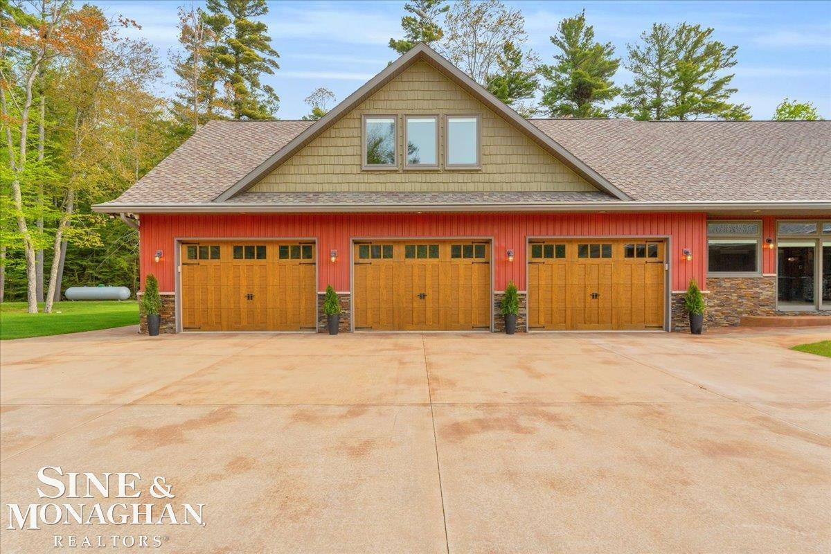 950 N Lake Huron Shore Drive, Harrisville, MI 48740 — Photo 91