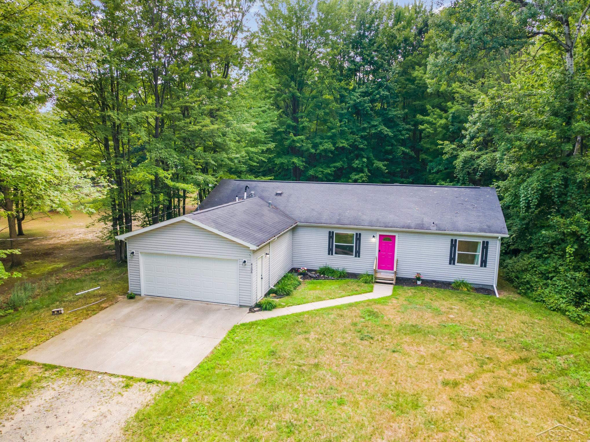 4106 S Wise Road, Shepherd, MI 48883 — Photo 3