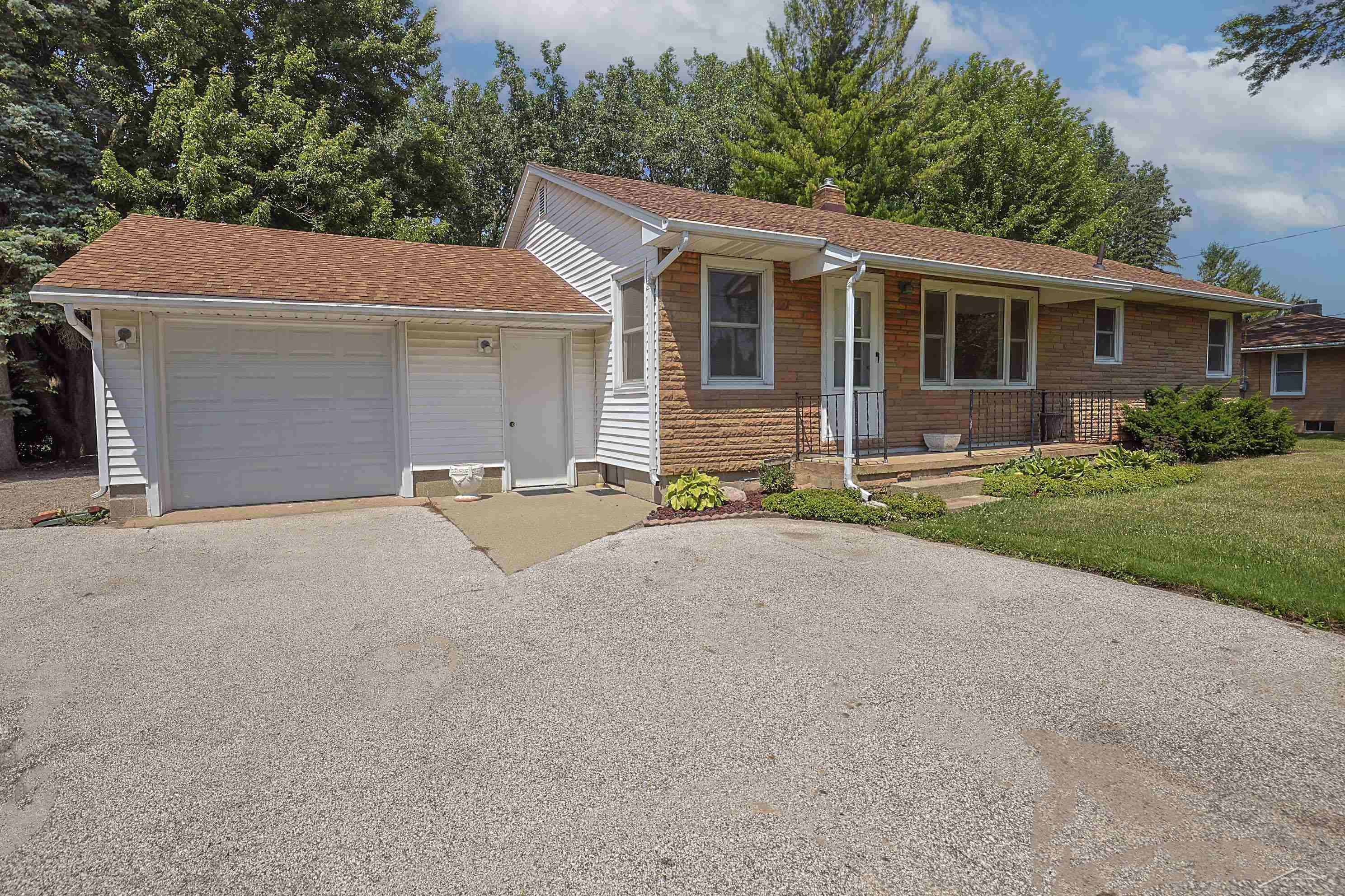 1944 W Midland Road, Auburn, MI 48611 — Photo 3