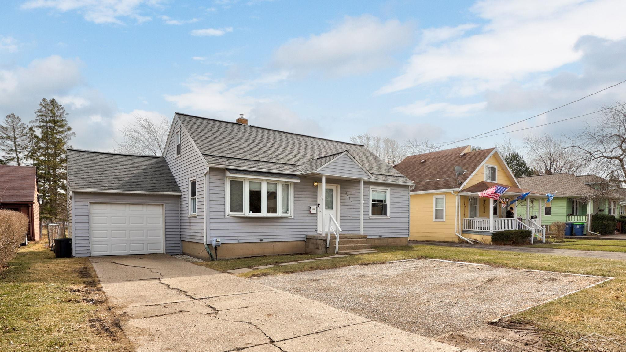 3034 N Michigan Avenue, Saginaw, MI 48604 — Photo 4