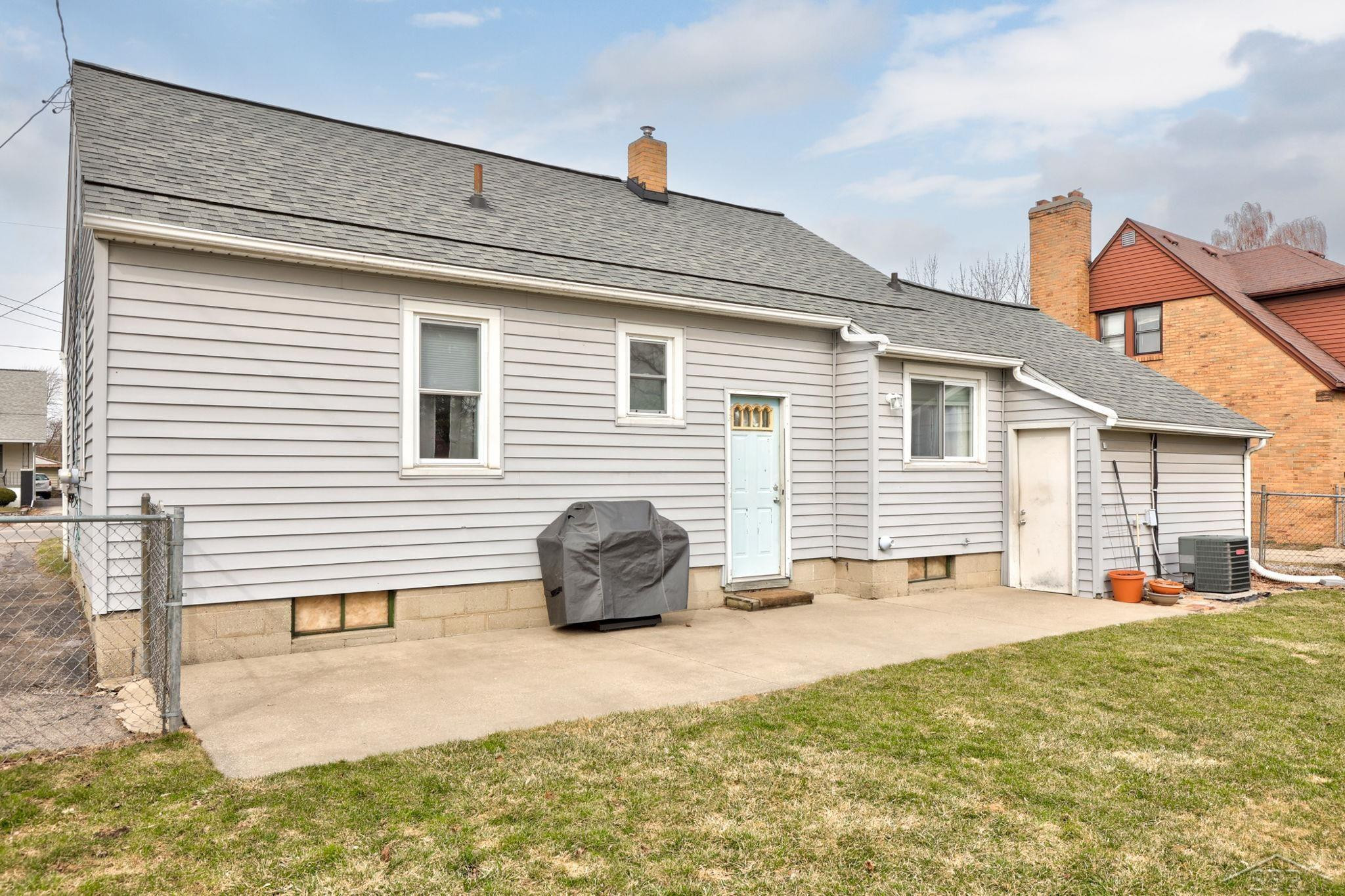 3034 N Michigan Avenue, Saginaw, MI 48604 — Photo 33