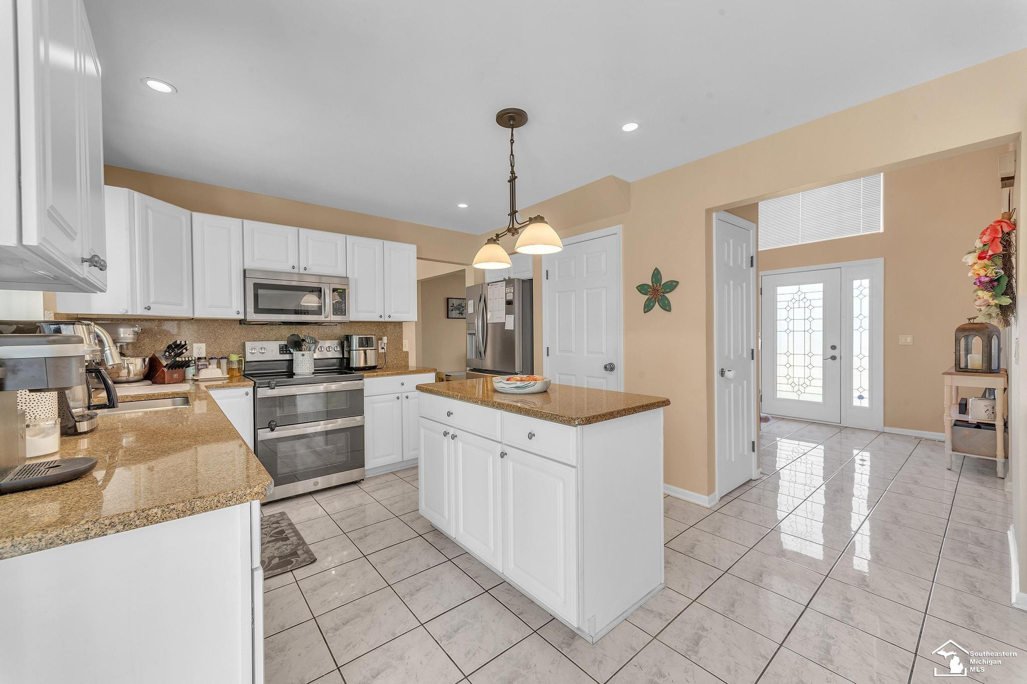 44220 Stonebridge Drive, Belleville, MI 48111 — Photo 3