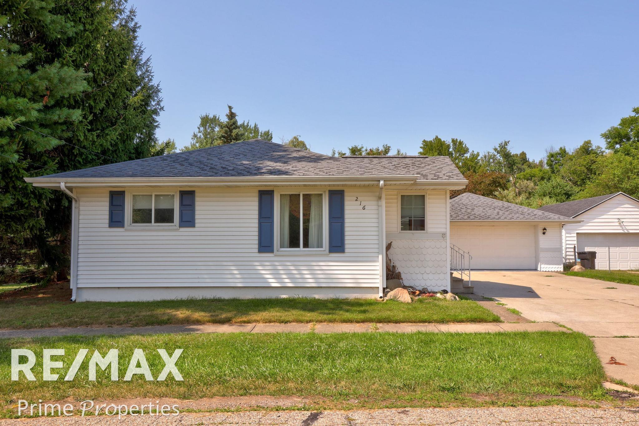 216 Beecher Street, Otisville, MI 48463 — Photo 2