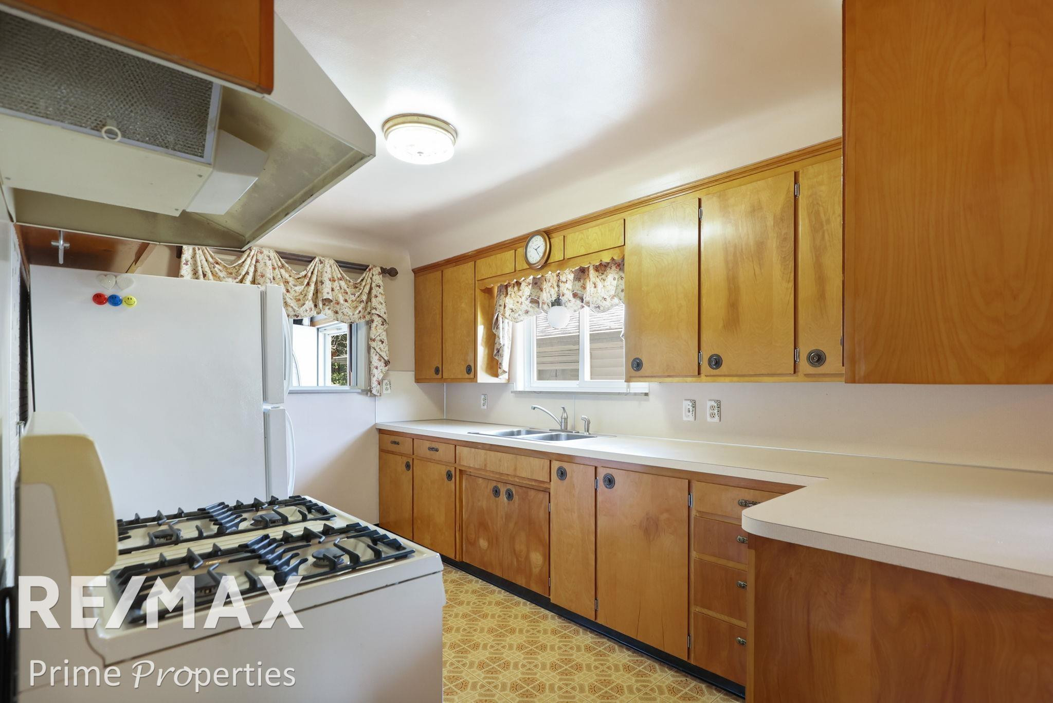 216 Beecher Street, Otisville, MI 48463 — Photo 15