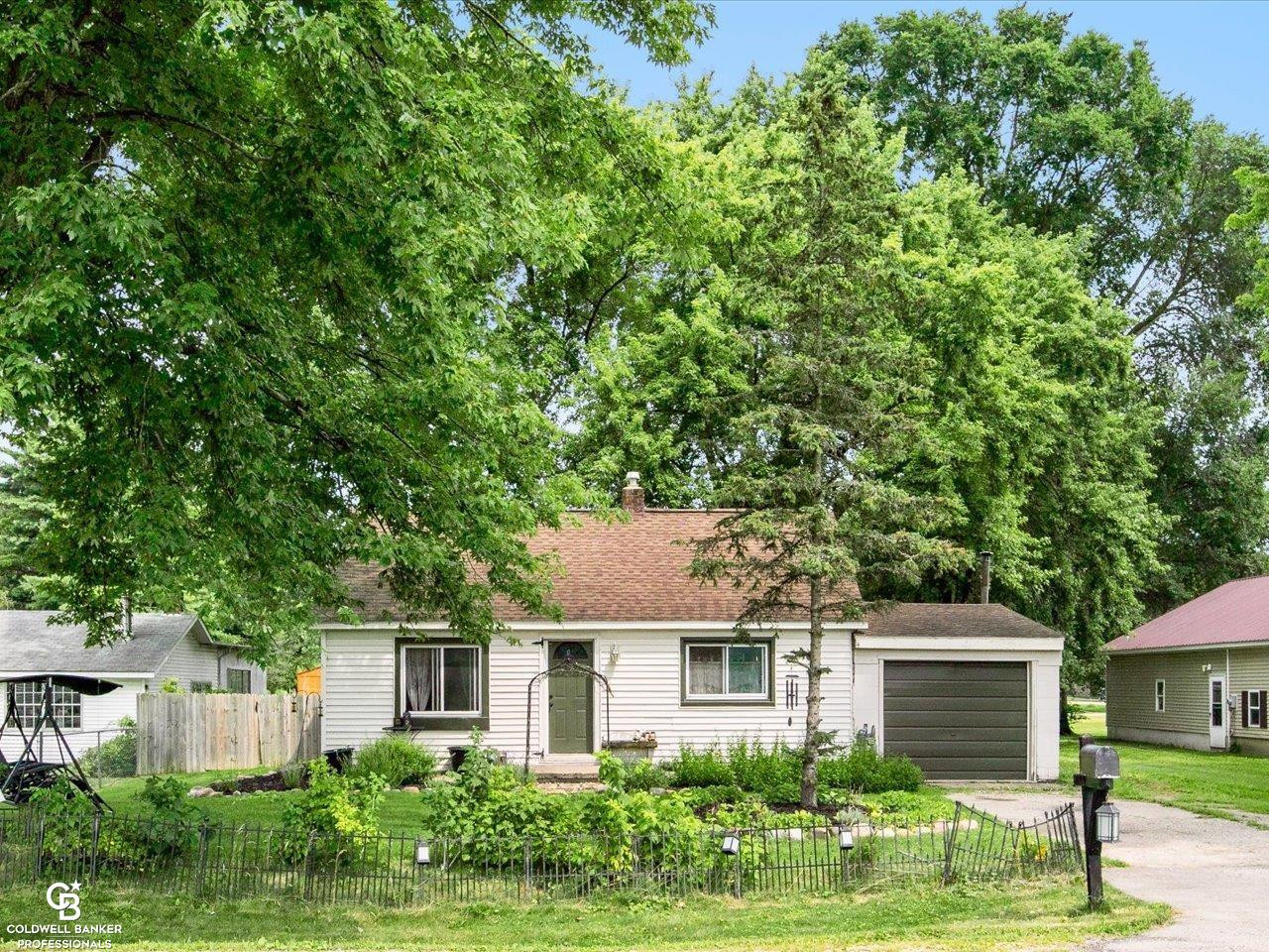 55 E Harrington Rd Road, Croswell, MI 48422 — front exterior
