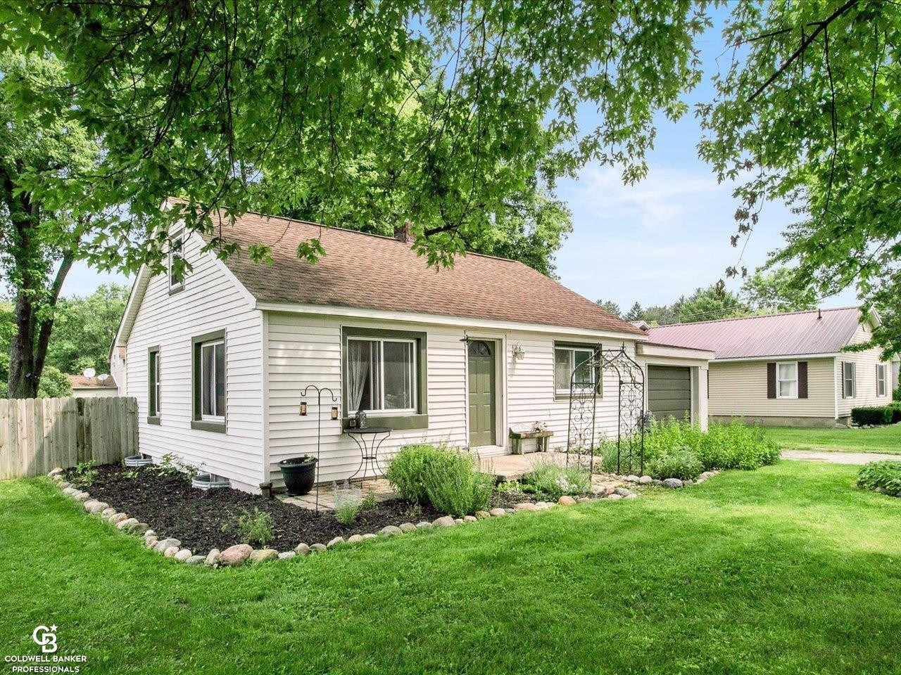 55 E Harrington Rd Road, Croswell, MI 48422 — Photo 3