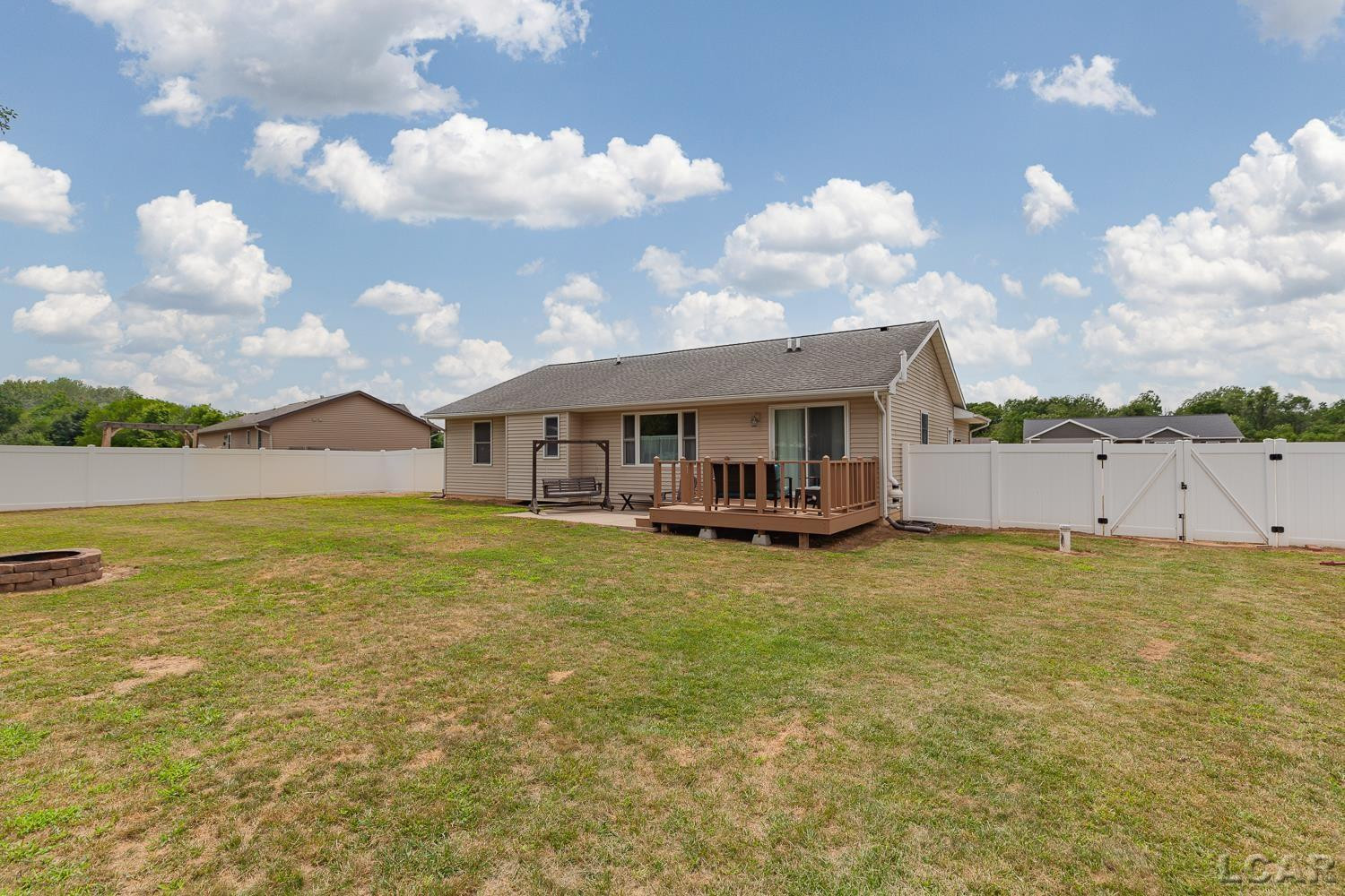 3129 Beaver Creek Drive, Adrian, MI 49221 — Photo 4