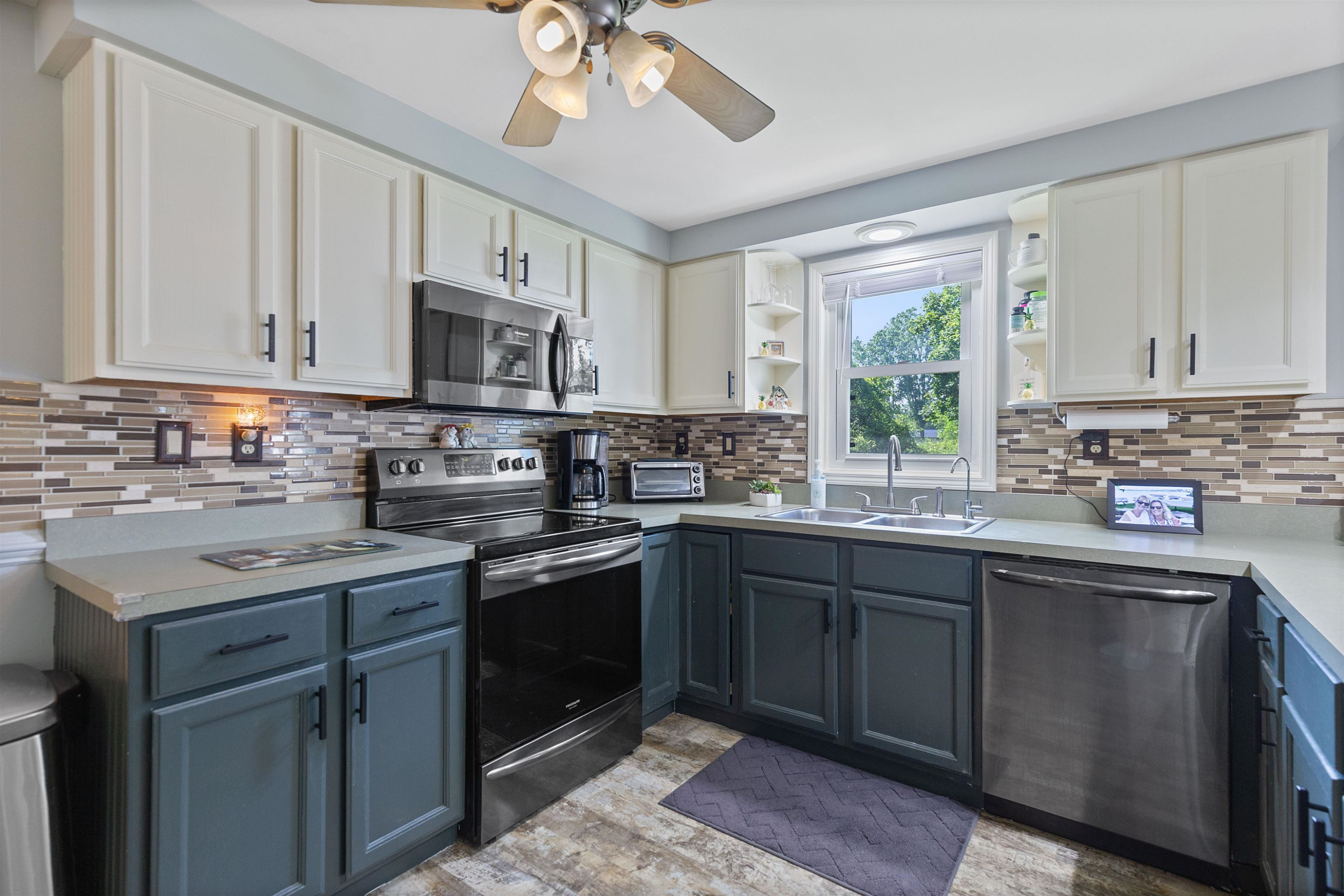 5394 Ponderosa Drive, MI 48049 — Photo 7