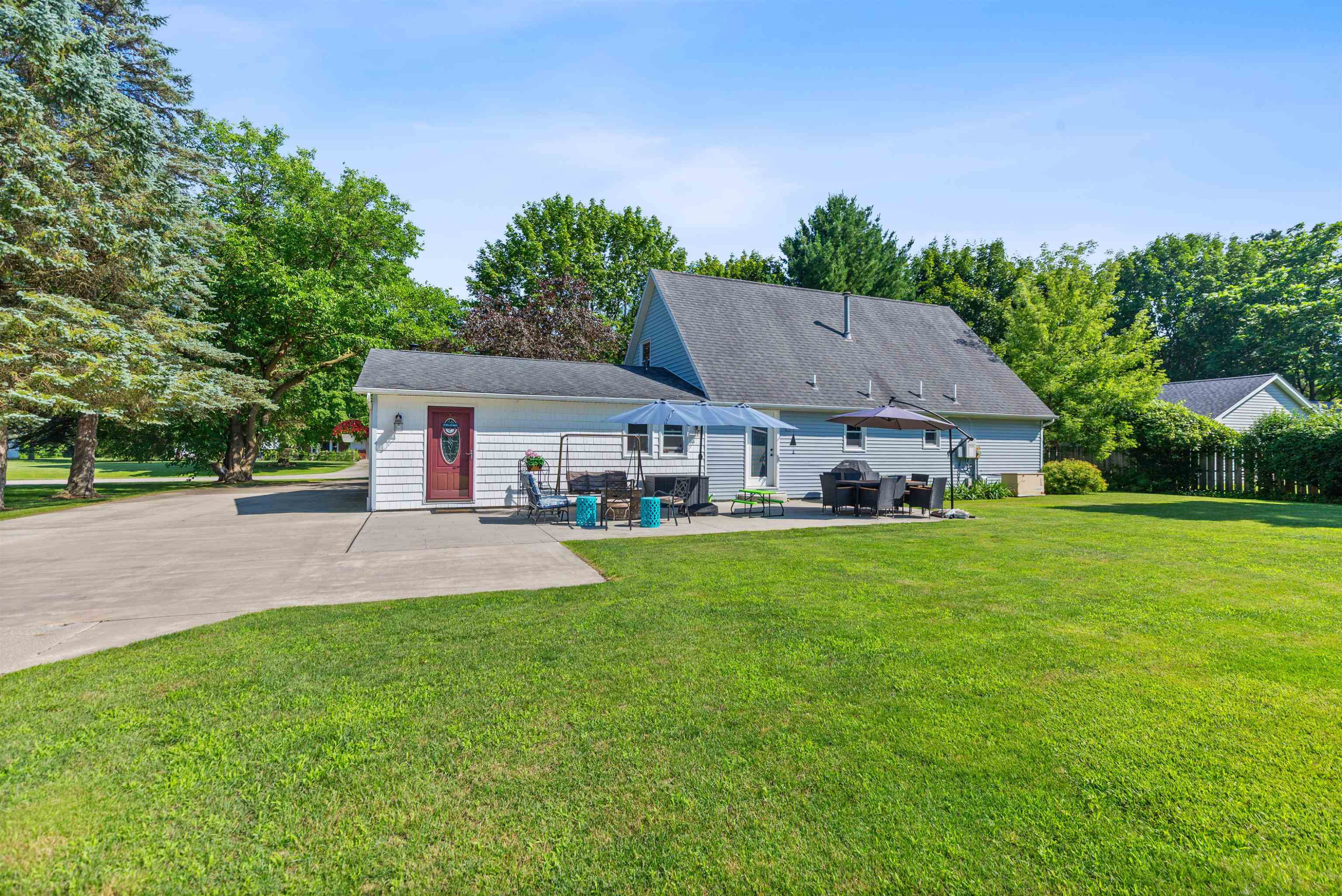 5394 Ponderosa Drive, MI 48049 — Photo 34