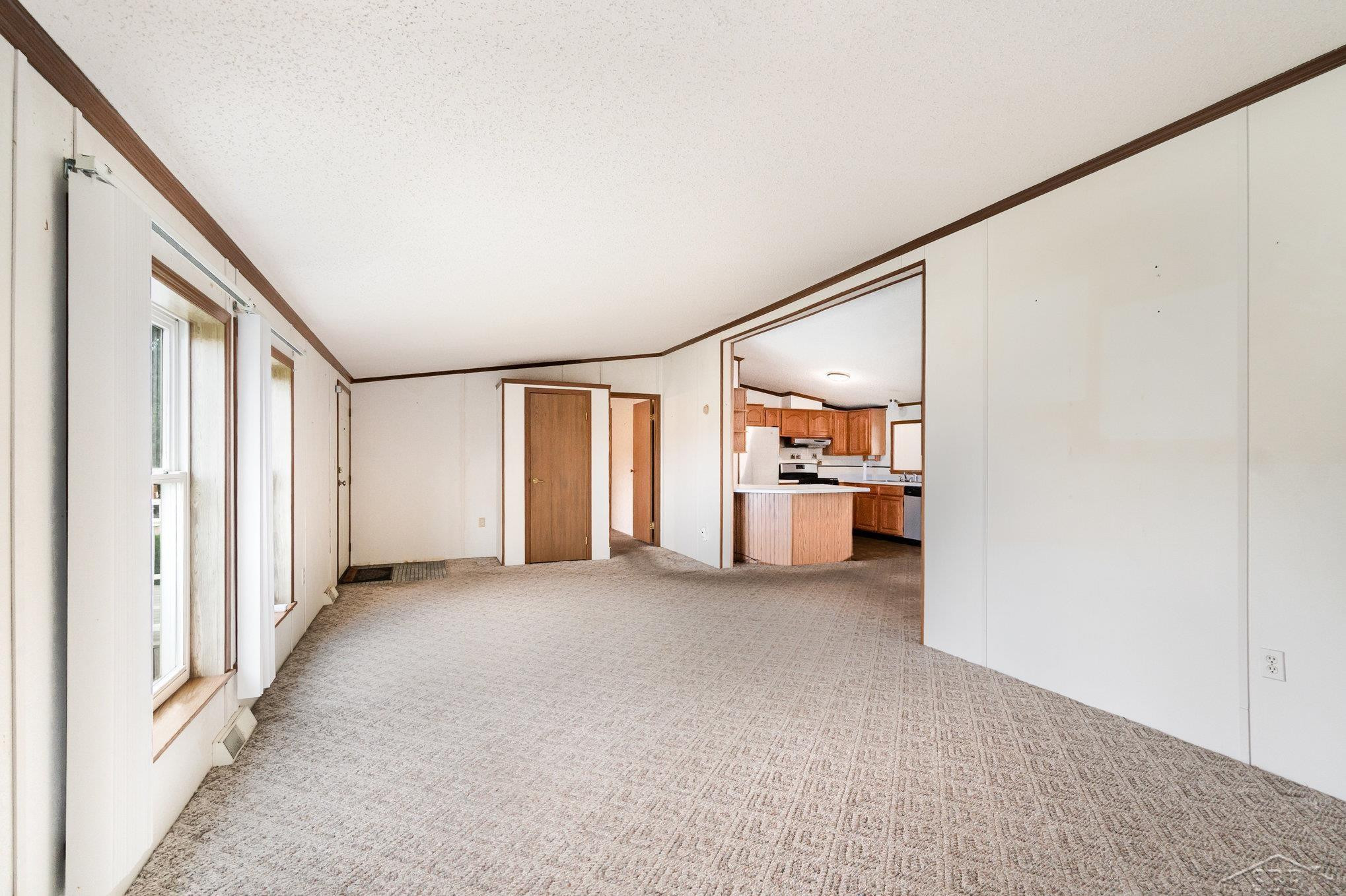 2495 S Miller Road, Saginaw, MI 48609 — Photo 3