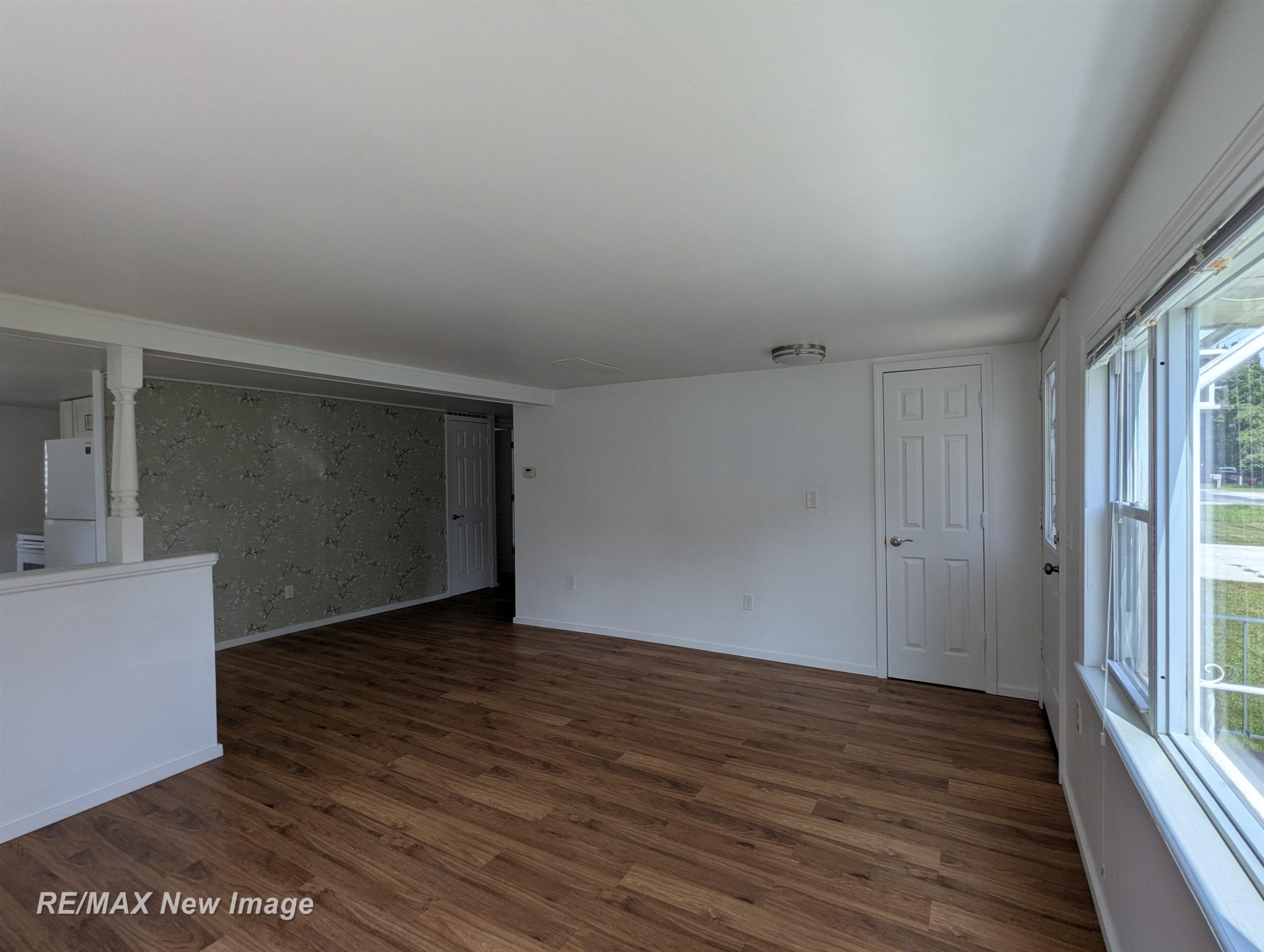 4212 Pineport Road, Bridgeport, MI 48722 — Photo 3