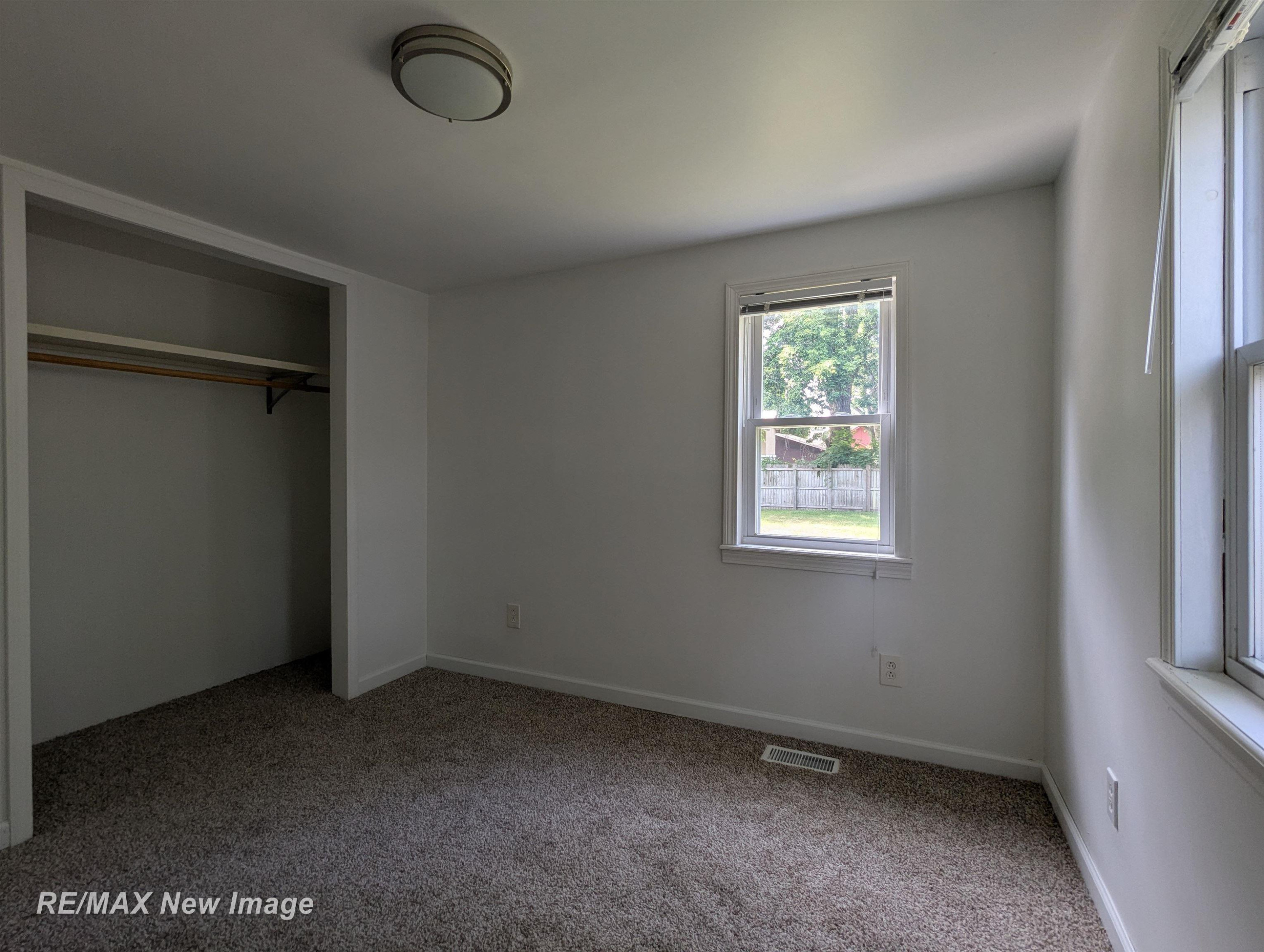 4212 Pineport Road, Bridgeport, MI 48722 — Photo 15