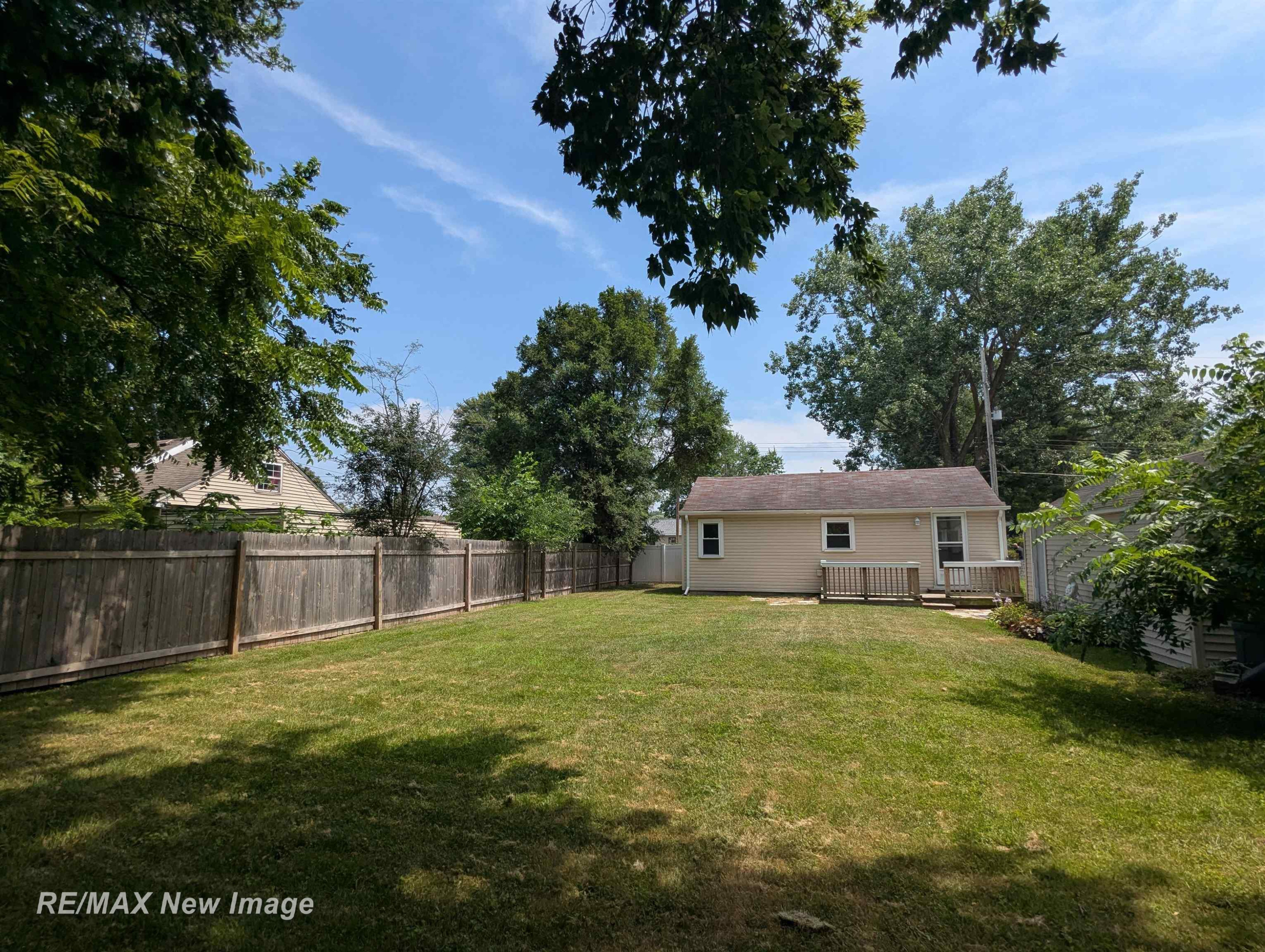 4212 Pineport Road, Bridgeport, MI 48722 — Photo 18