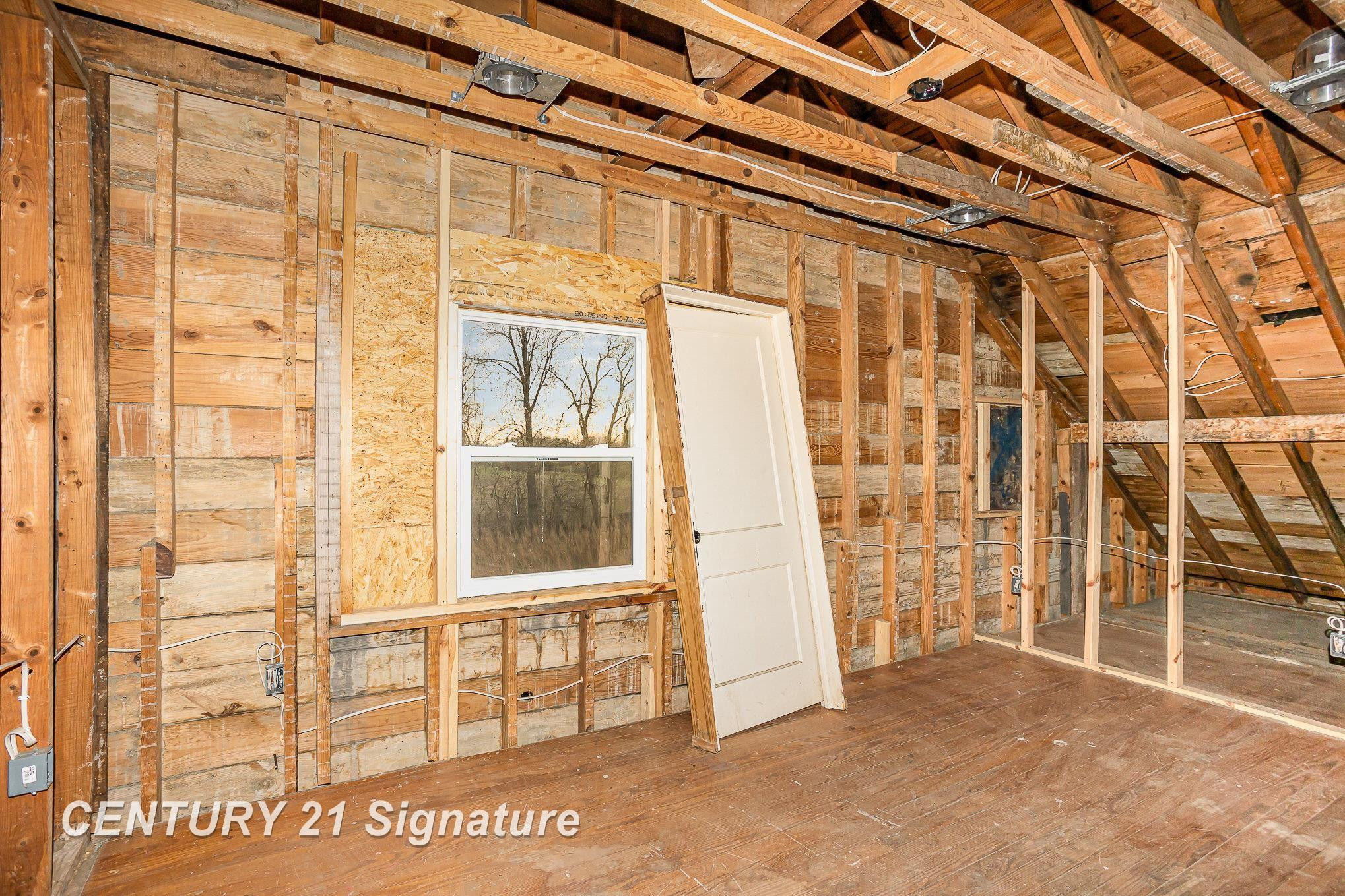 5775 Venoy Road, Saginaw, MI 48604 — Photo 11