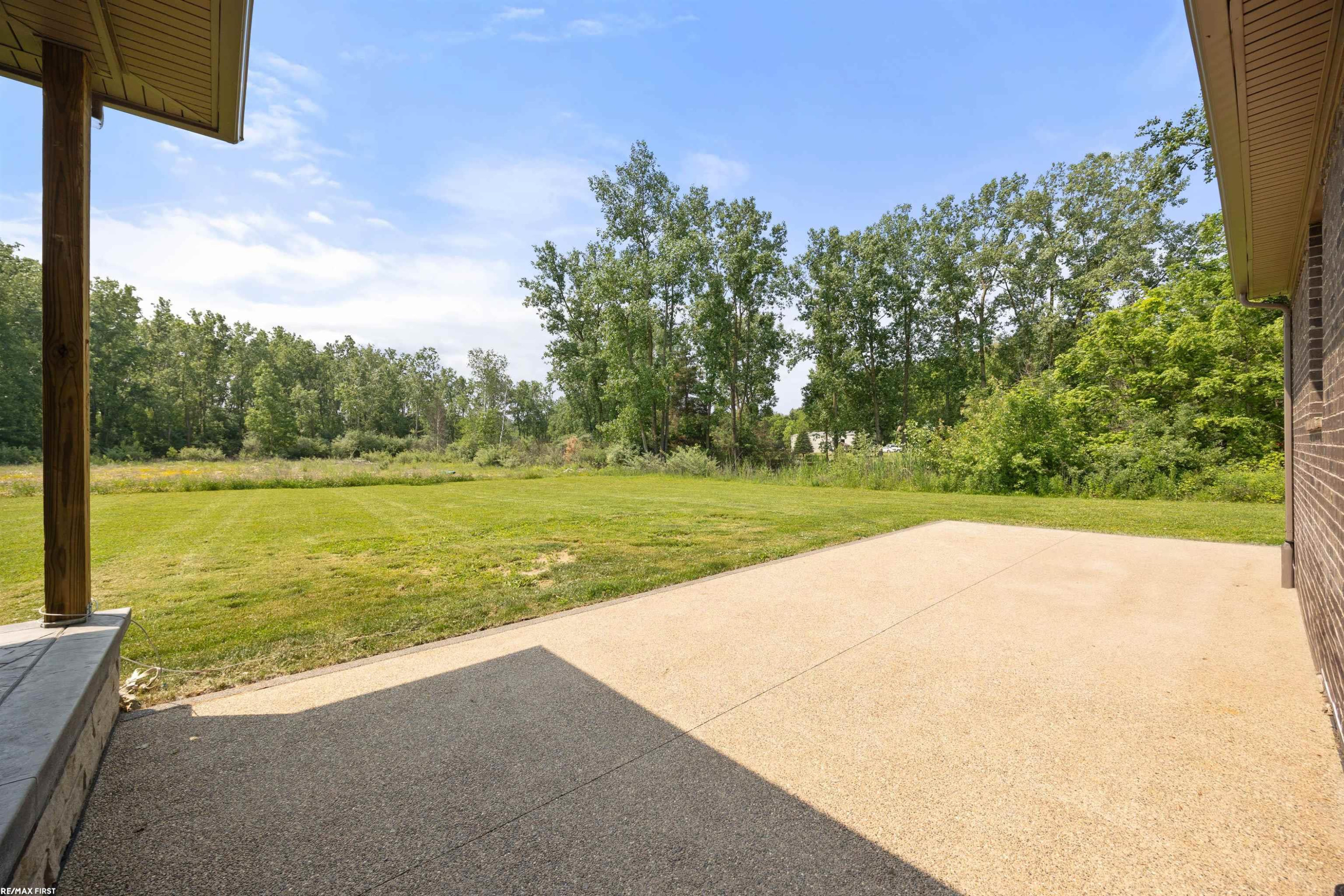 10413 Puttygut Road, MI 48064 — Photo 44
