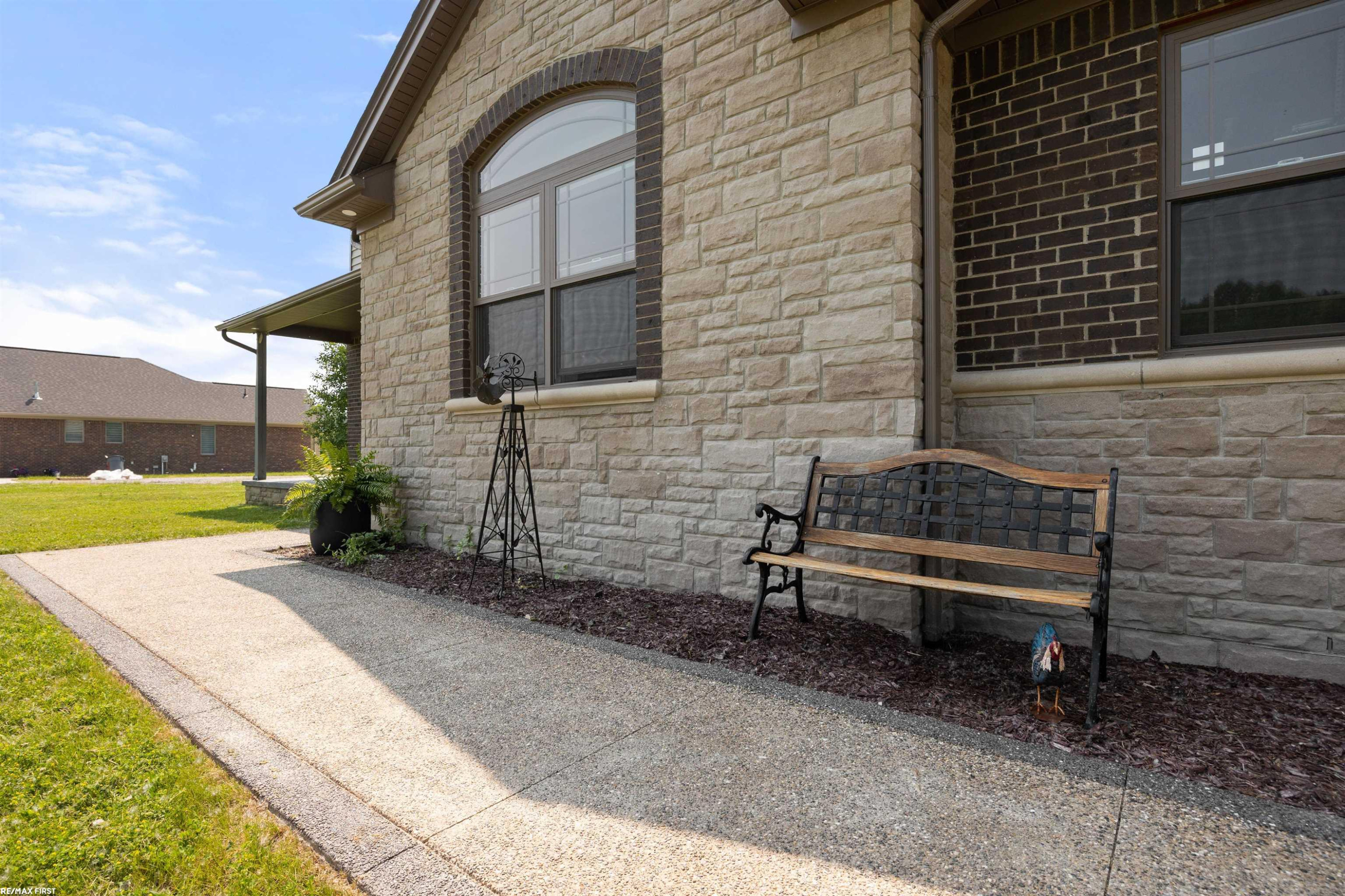 10413 Puttygut Road, MI 48064 — Photo 45
