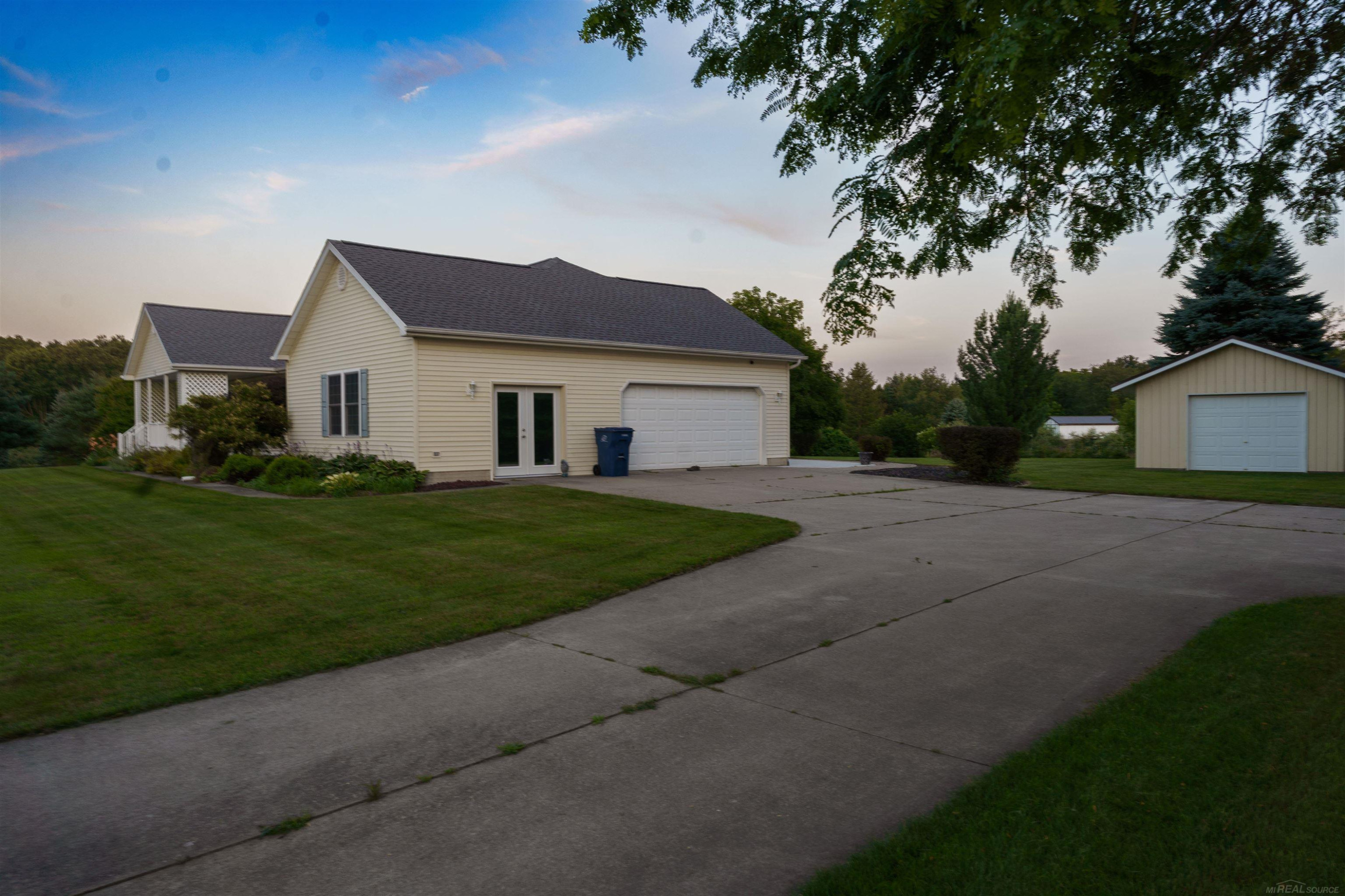 1205 Grosvenor Road, Grass Lake, MI 49240 — Photo 3