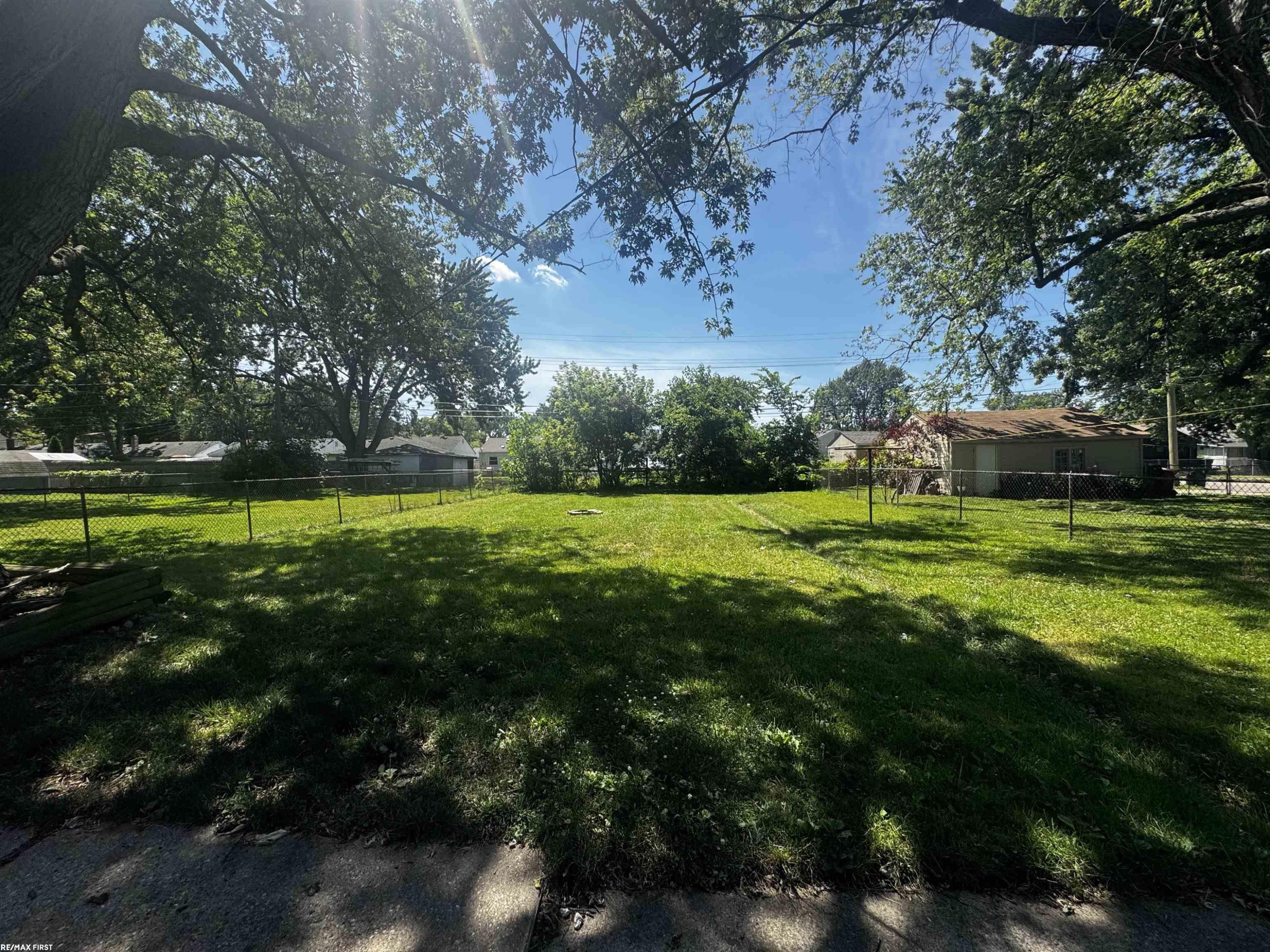 26621 KATHY Street, Roseville, MI 48066 — Photo 4