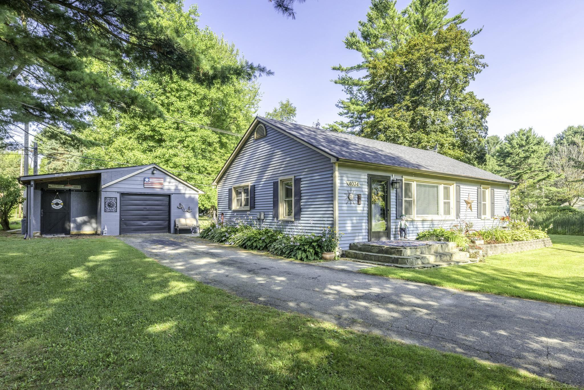 4034 Lakeshore Road, Lexington, MI 48450 — front exterior