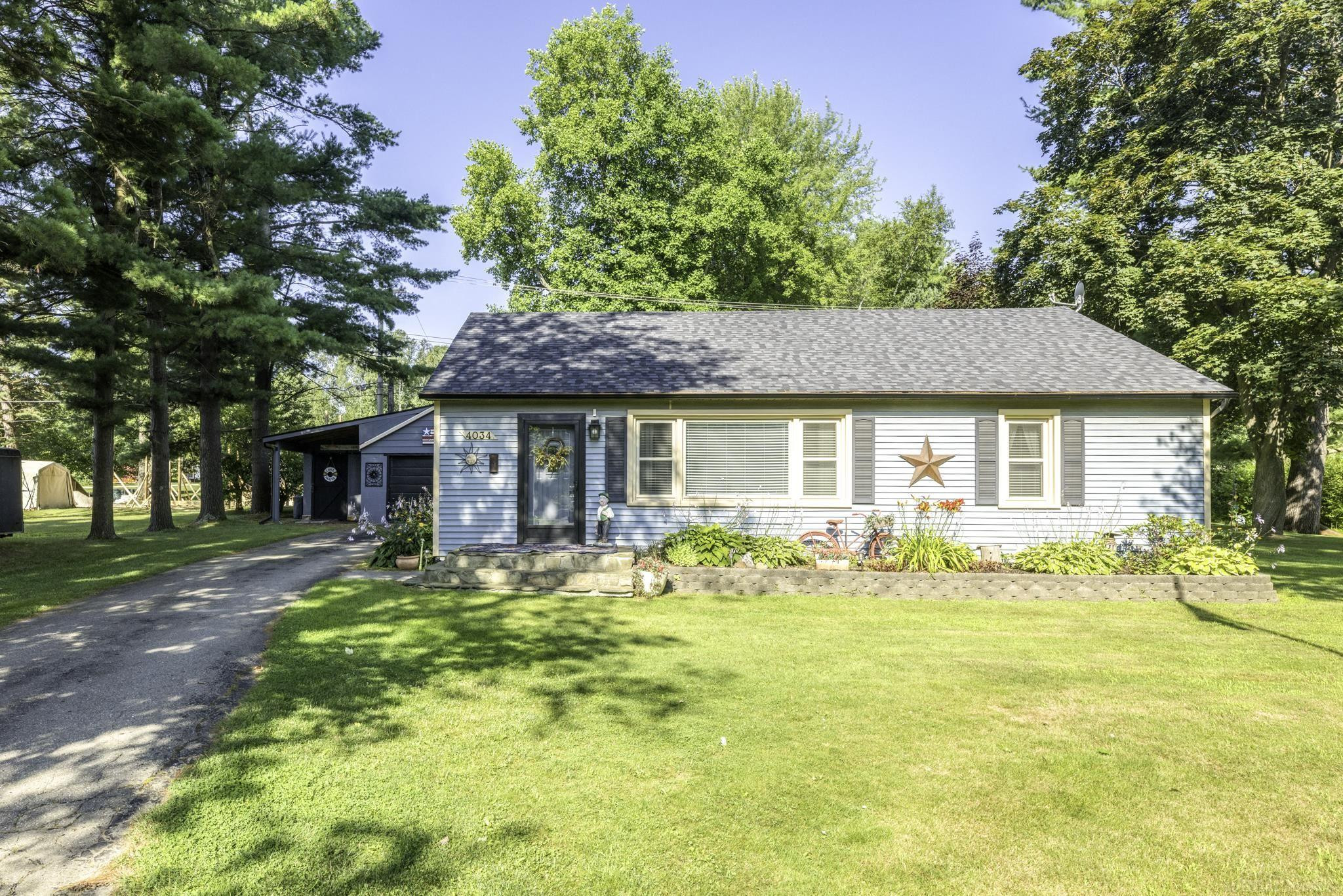 4034 Lakeshore Road, Lexington, MI 48450 — Photo 2
