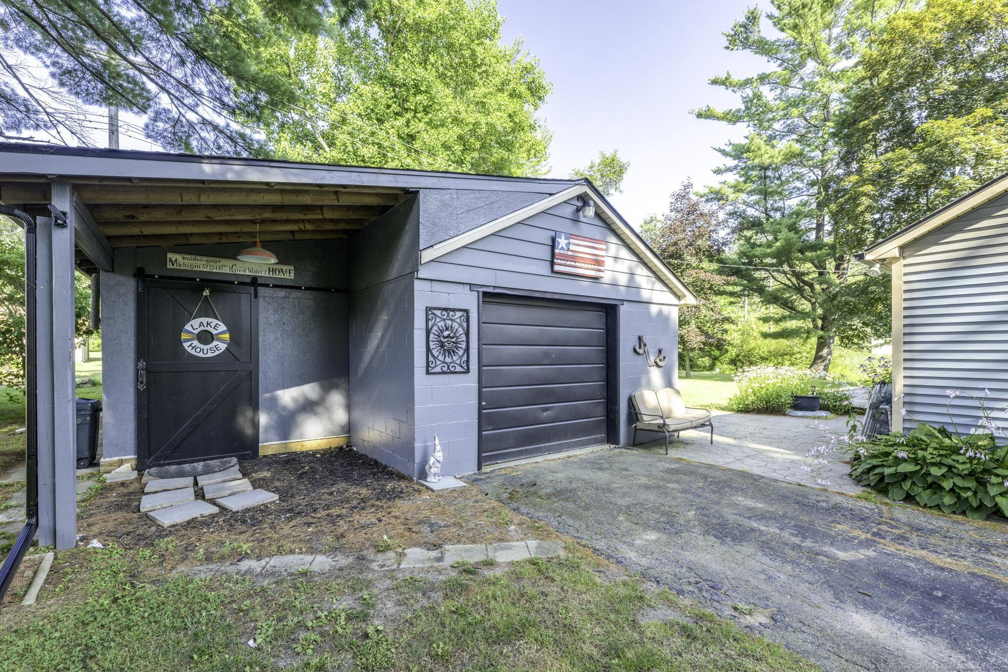 4034 Lakeshore Road, Lexington, MI 48450 — Photo 3