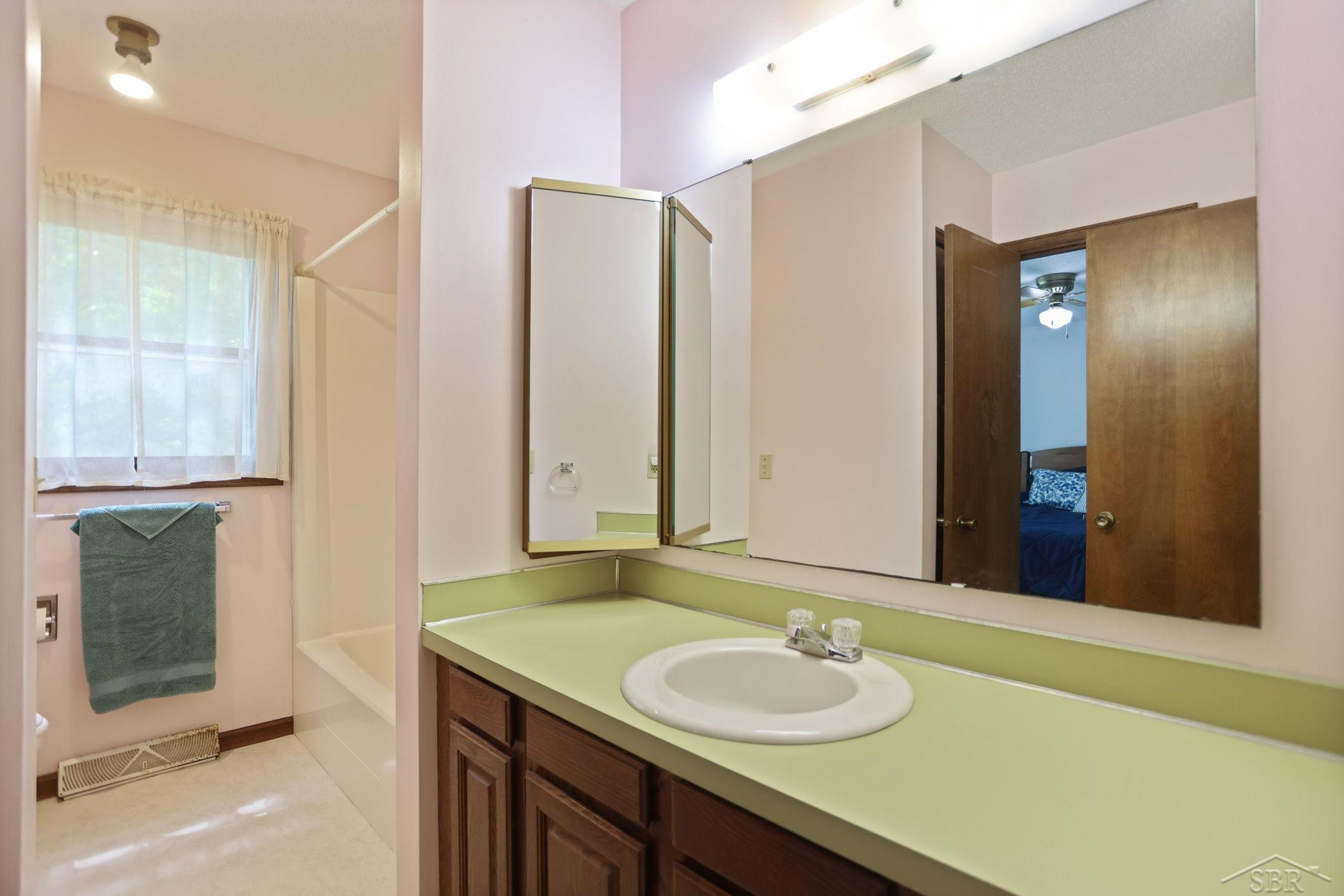 6355 W Freeland Road, Freeland, MI 48623 — Photo 20