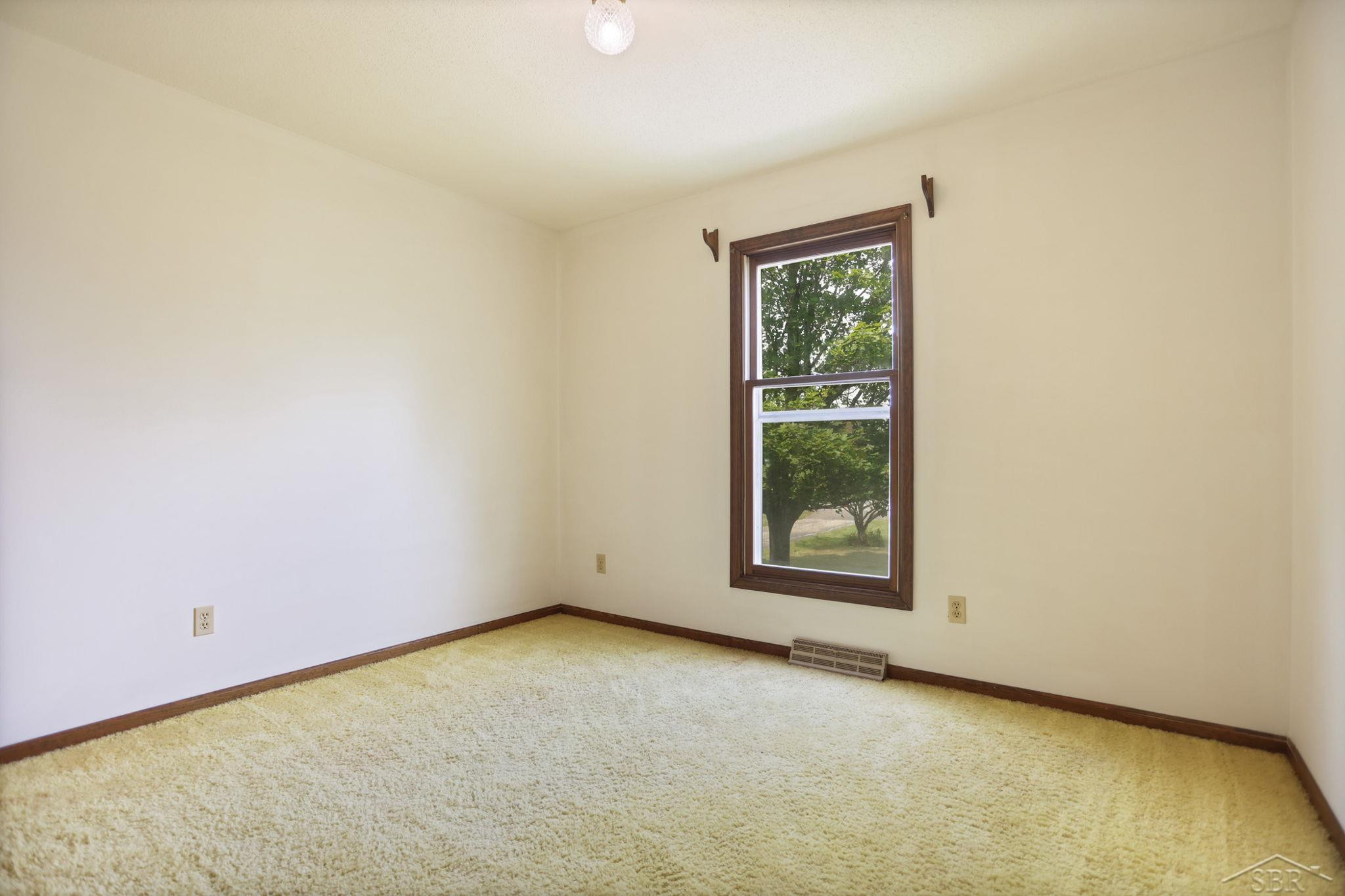 6355 W Freeland Road, Freeland, MI 48623 — Photo 21