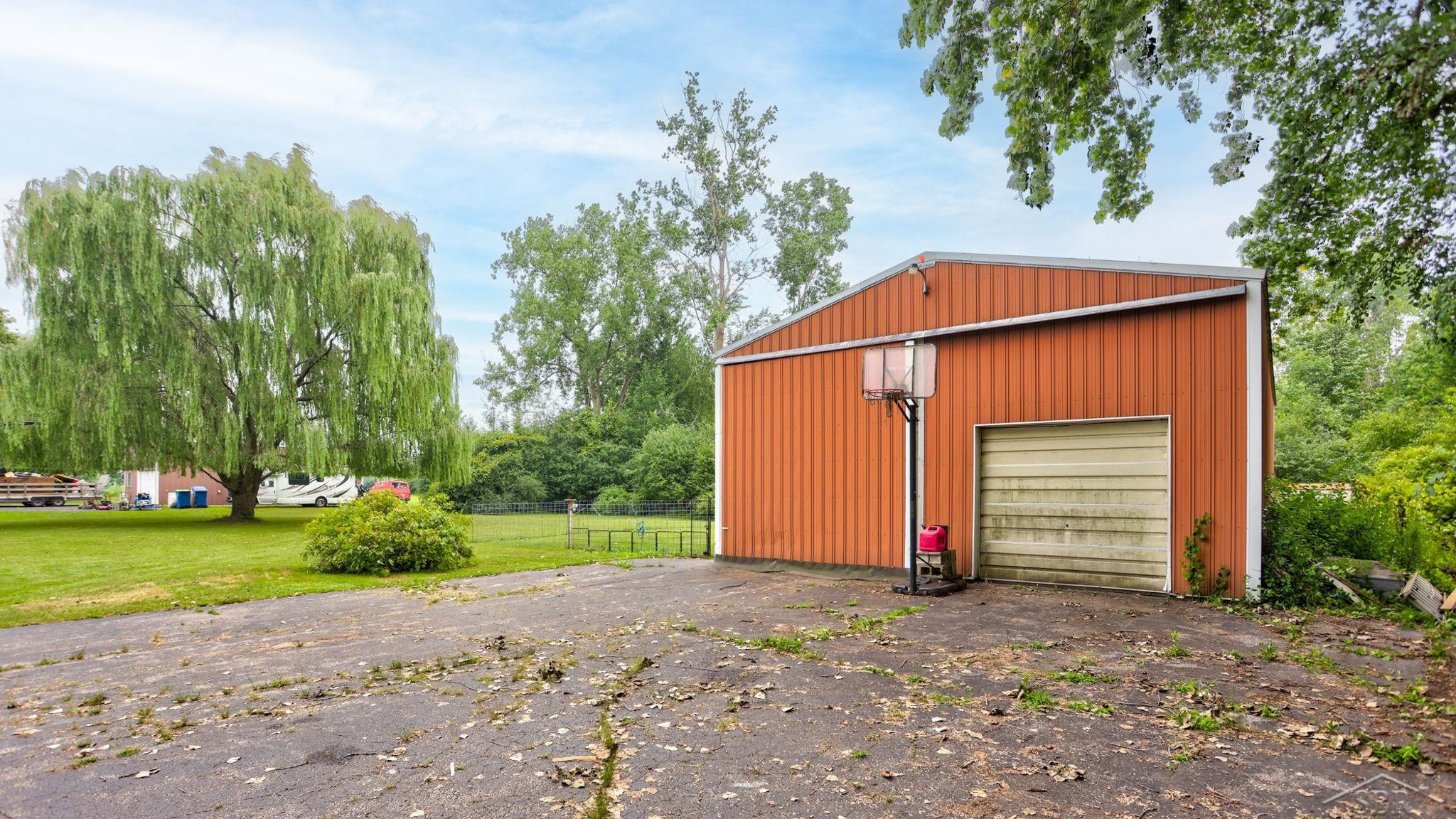 6355 W Freeland Road, Freeland, MI 48623 — Photo 36