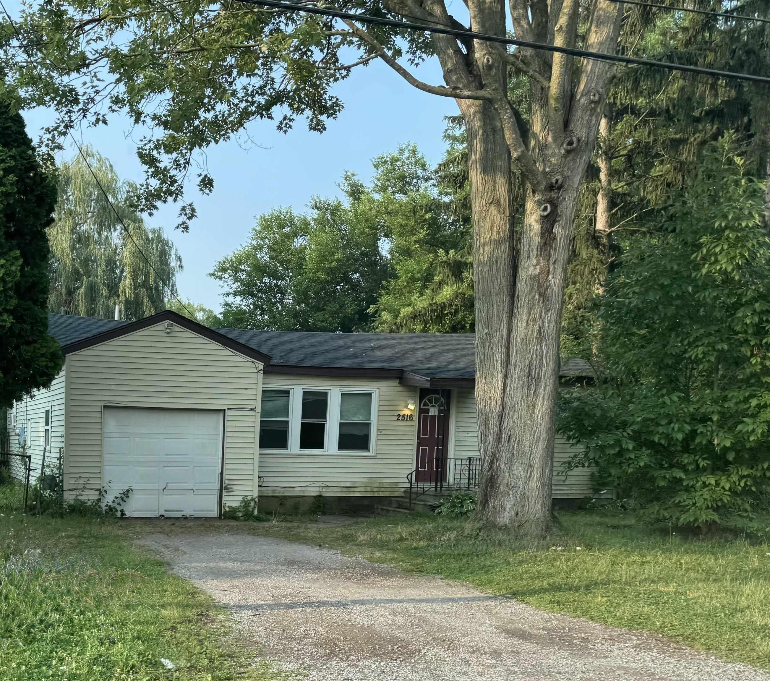 2516 Kansas Avenue, Saginaw, MI 48601 — Photo 2