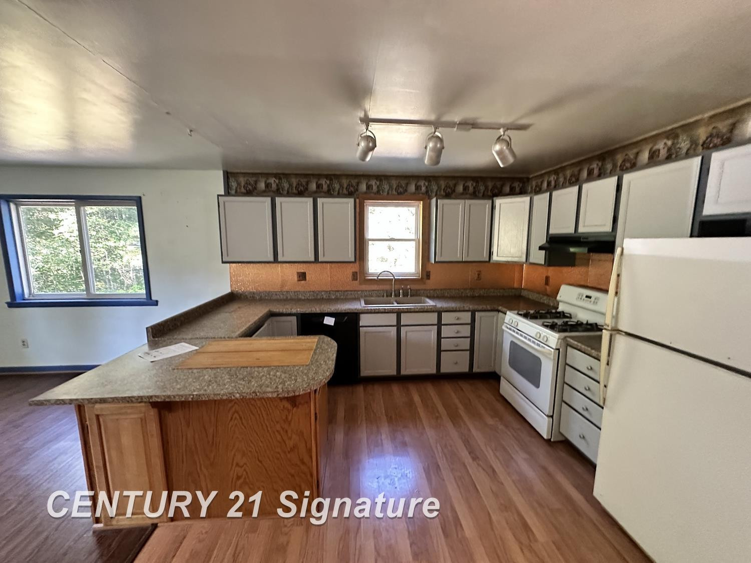 2901 E Rose City Road, Lupton, MI 48635 — Photo 6