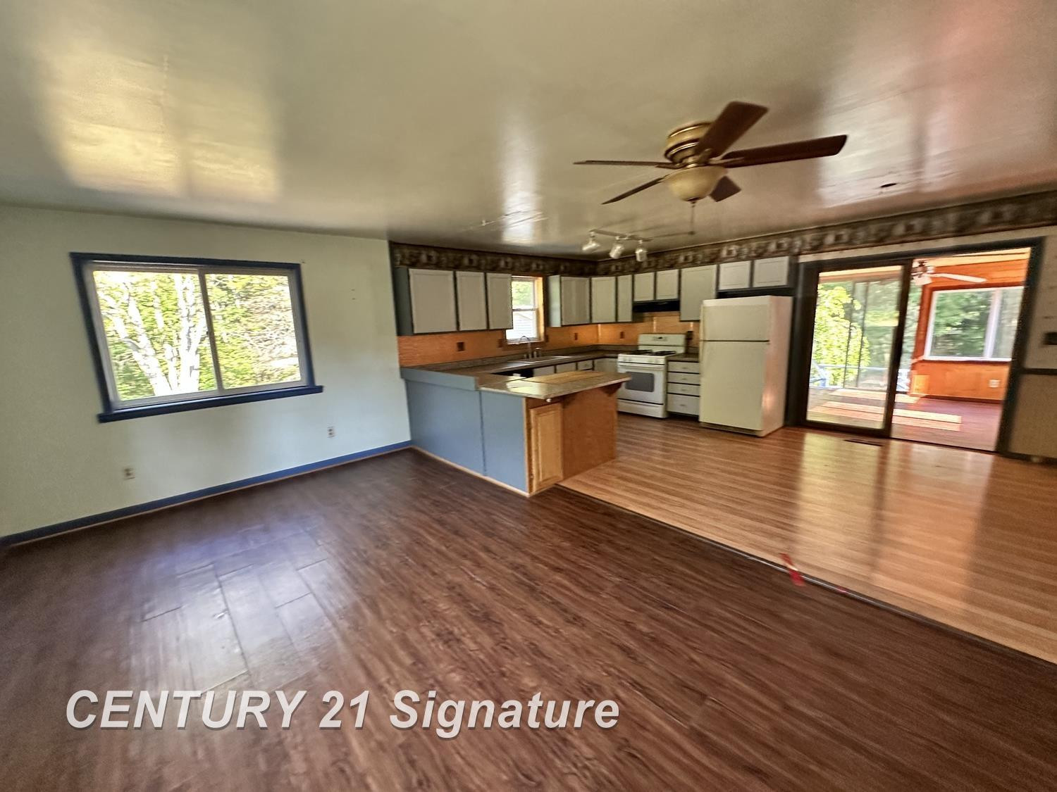 2901 E Rose City Road, Lupton, MI 48635 — Photo 7