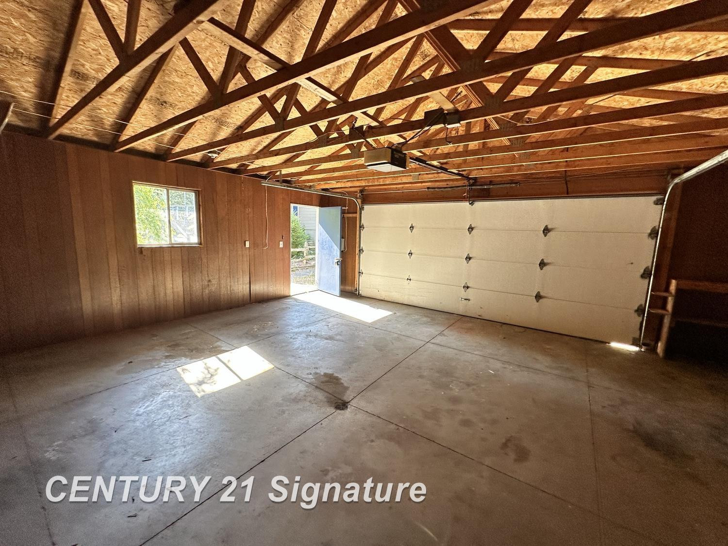 2901 E Rose City Road, Lupton, MI 48635 — Photo 16