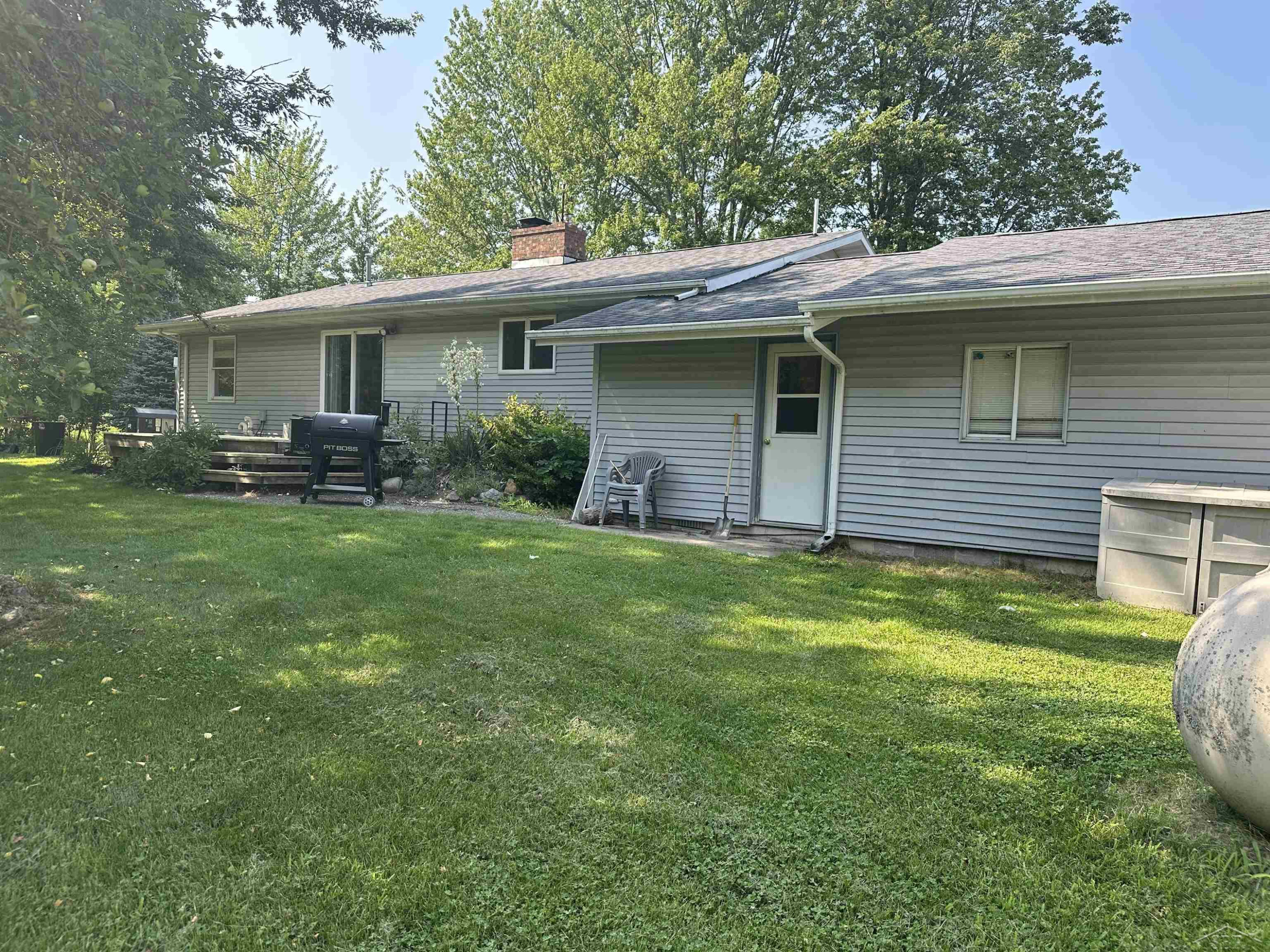 1613 W Linwood Road, Linwood, MI 48634 — Photo 8