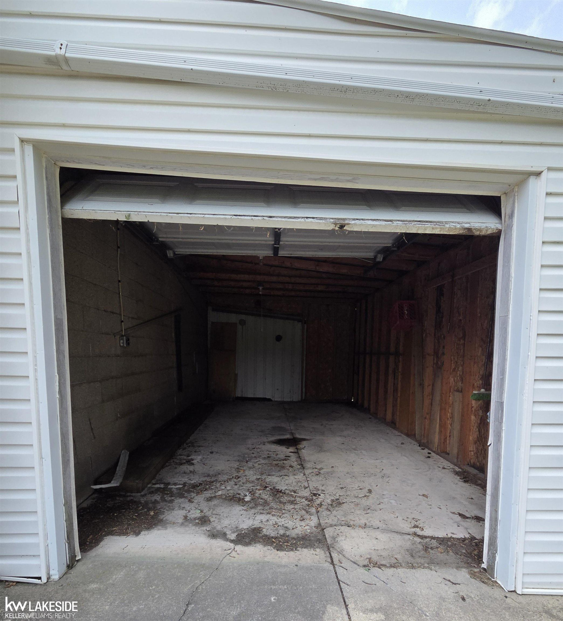 22545 Pratt Road, MI — Photo 40
