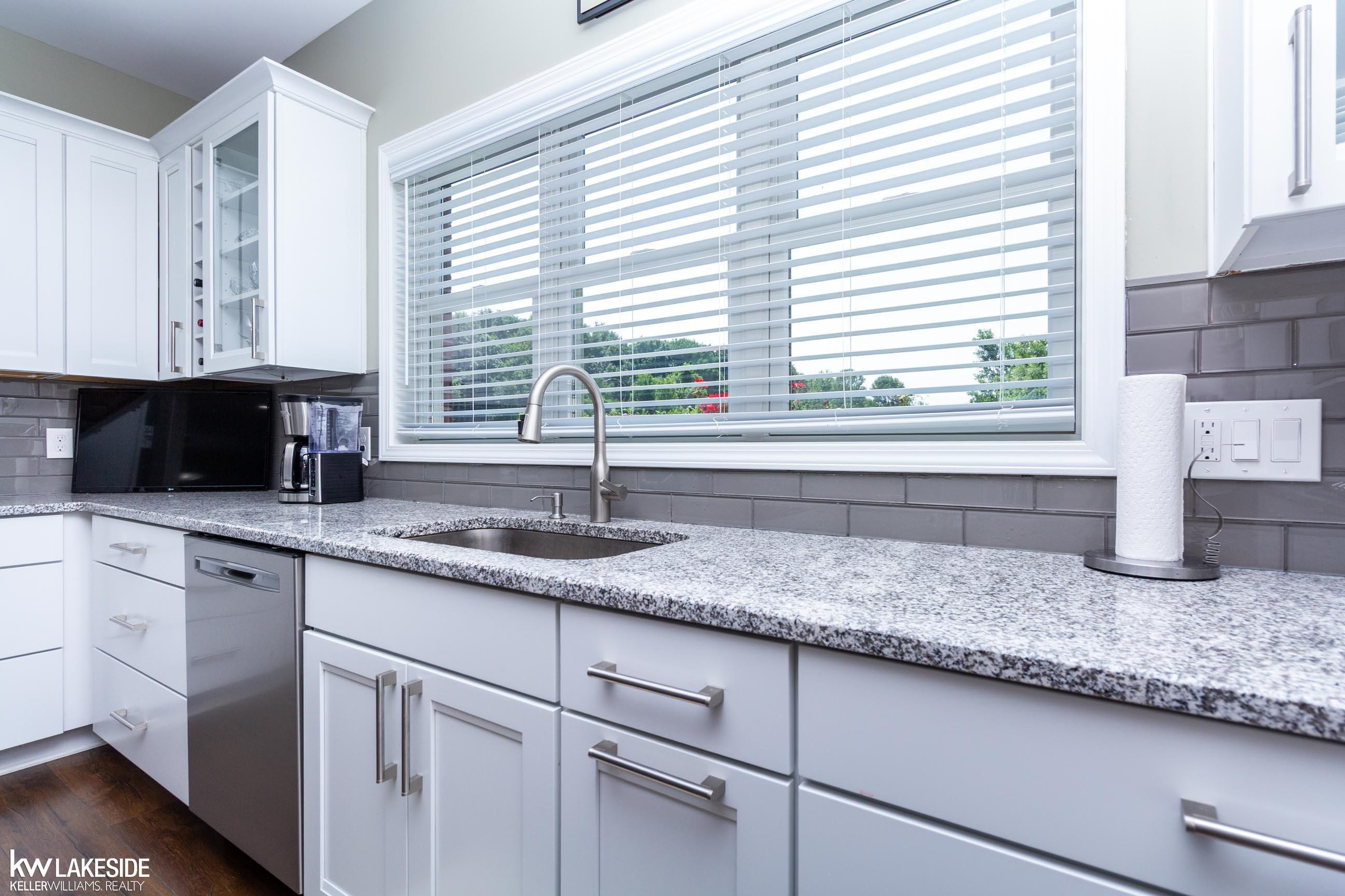 6269 Green Street, MI 48003 — Photo 7