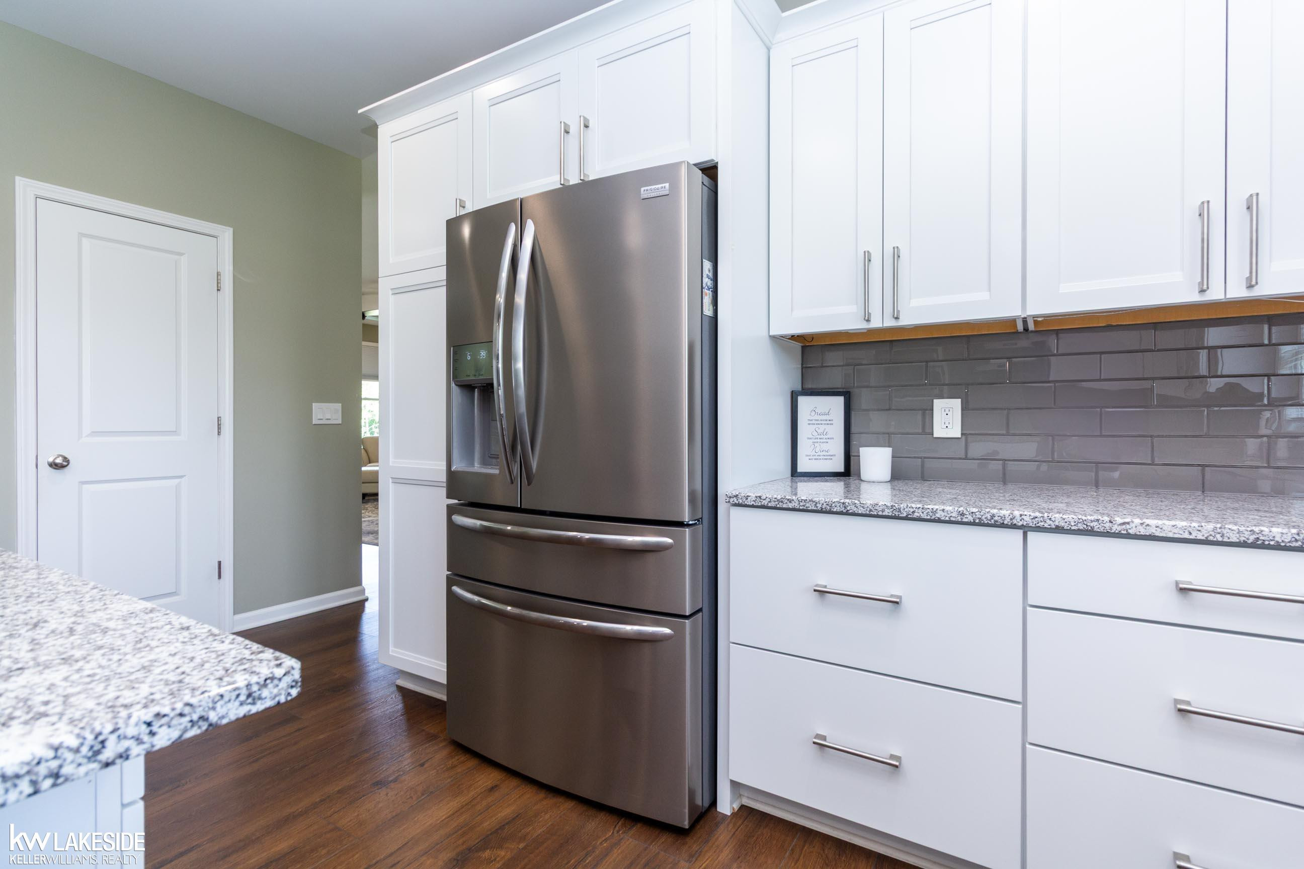 6269 Green Street, MI 48003 — Photo 9