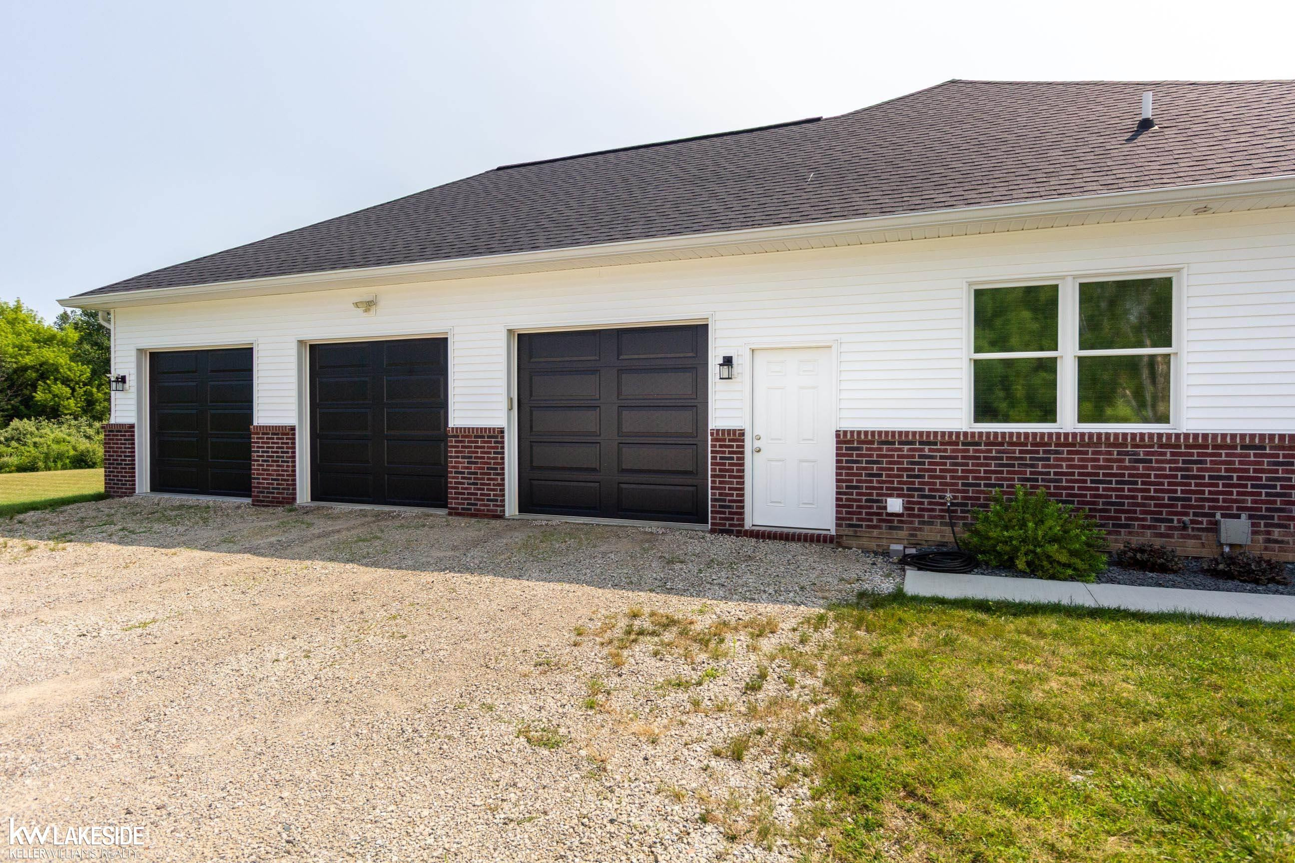 6269 Green Street, MI 48003 — Photo 32