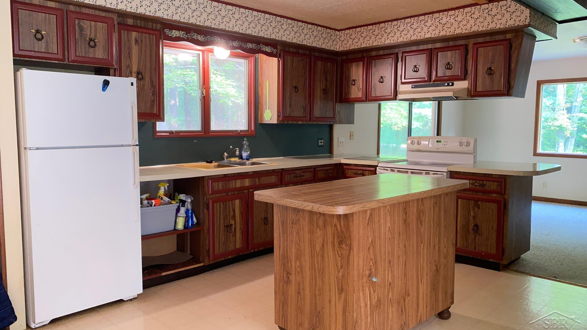 5597 Groszek Road, Sterling, MI 48659 — Photo 6