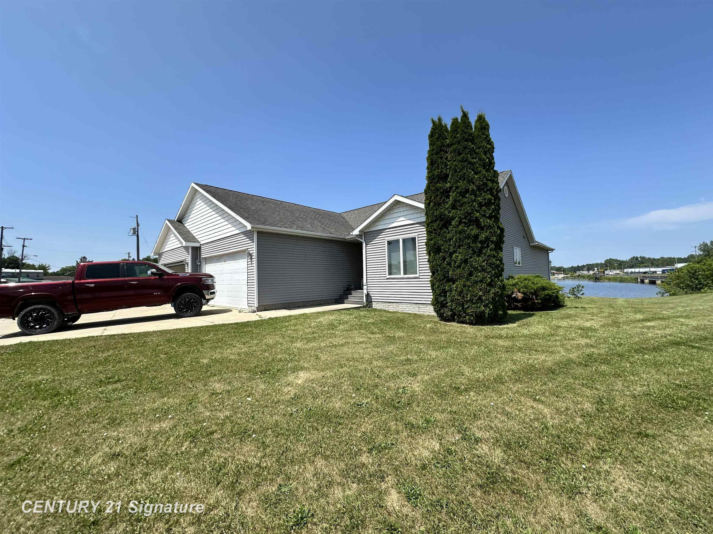 123/125 Pearson Street, Beaverton, MI 48612 — Photo 17