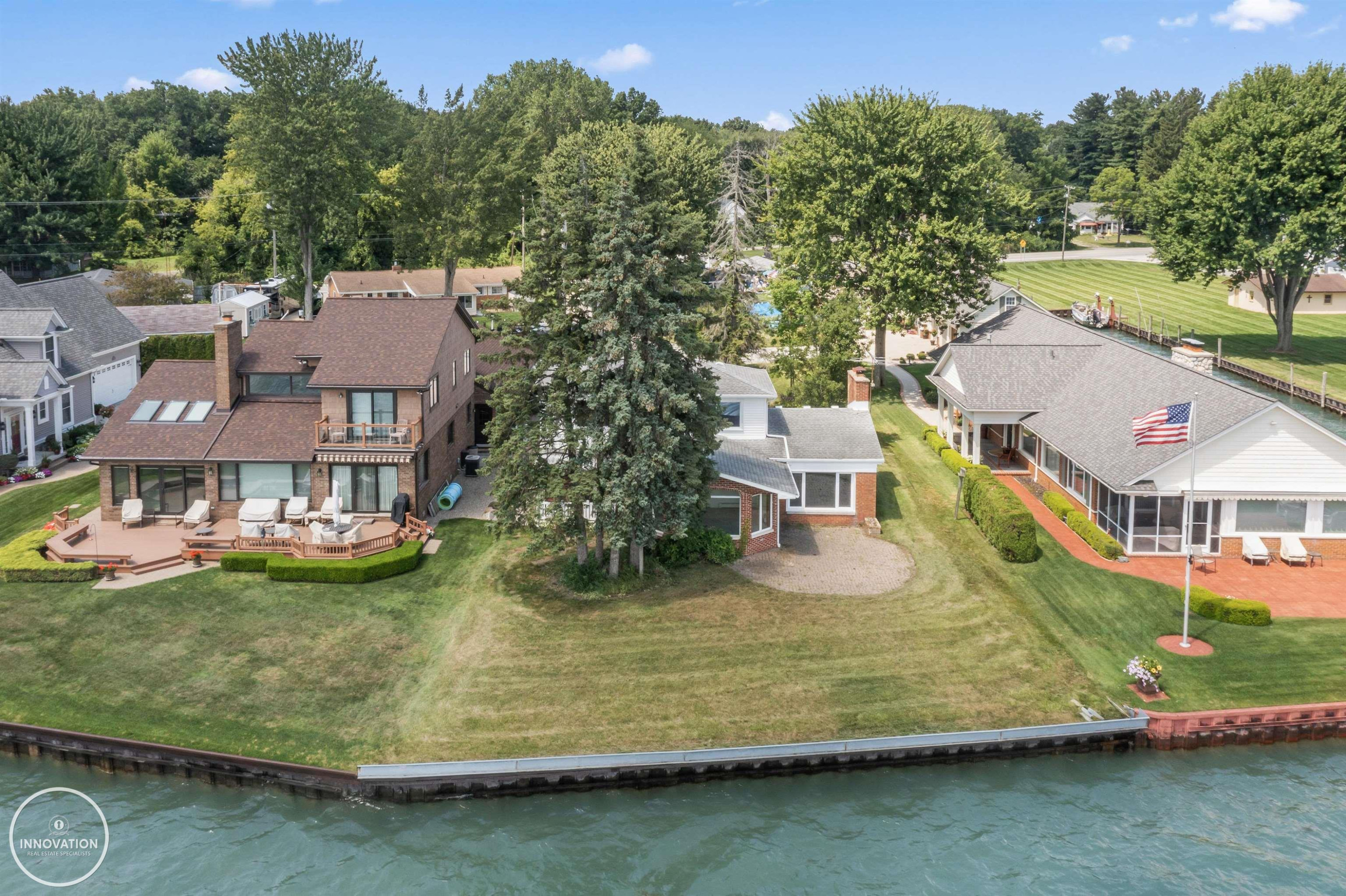 9591 River Road, Algonac, MI 48001 — Photo 3
