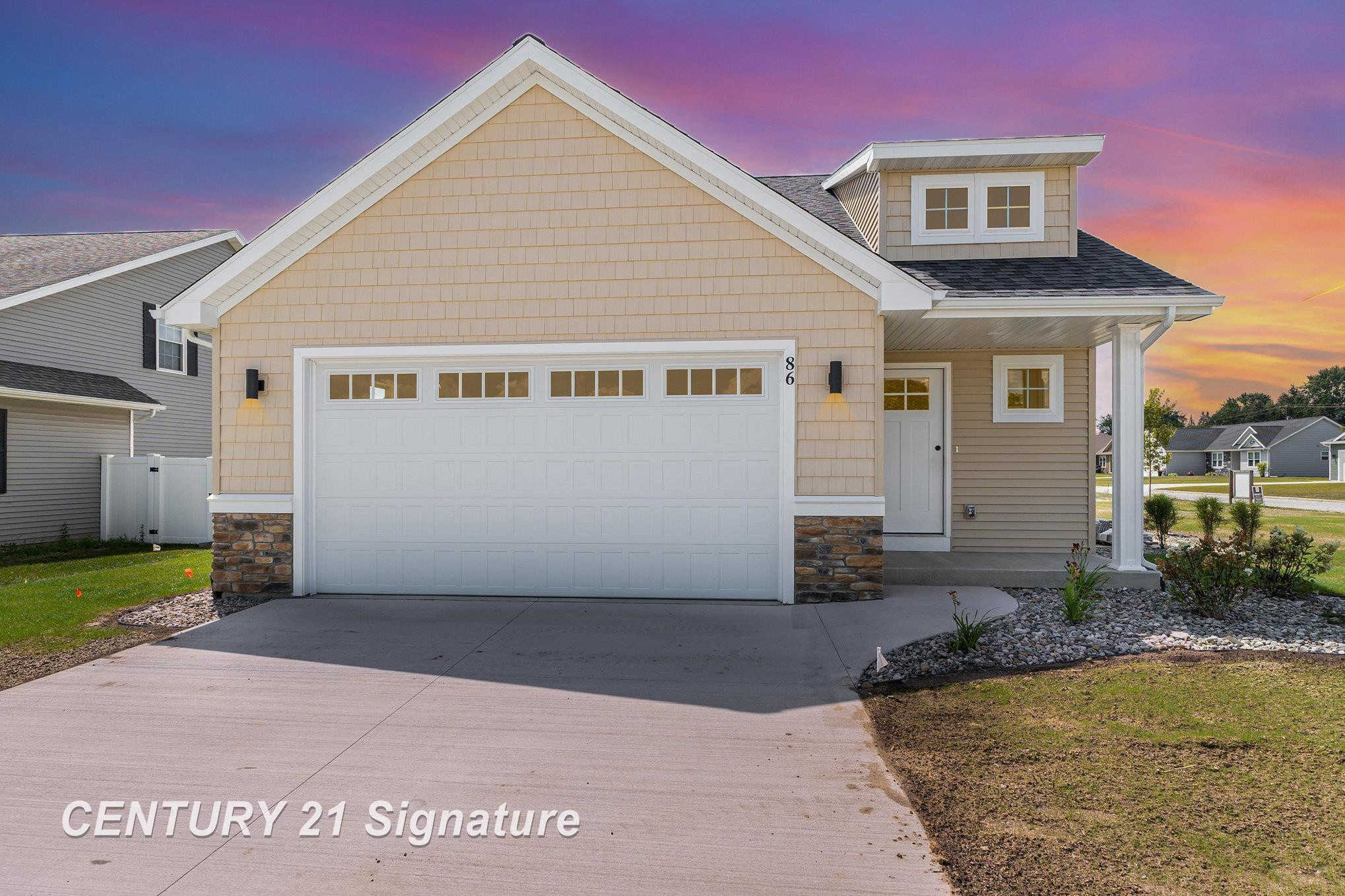86 N Richland, Hemlock, MI 48626 — Photo 2