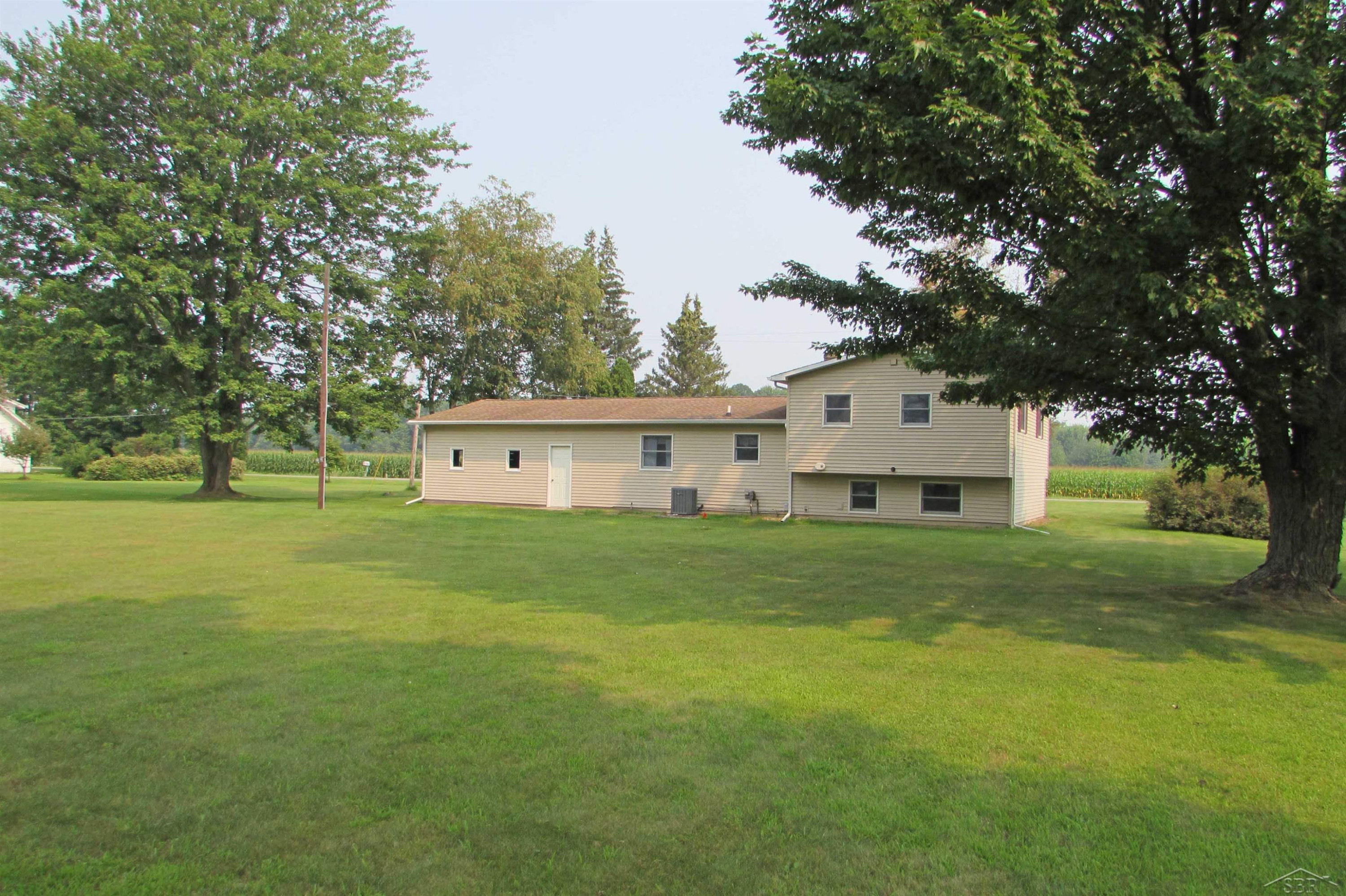 3561 Chesaning Road, Chesaning, MI 48616 — Photo 7