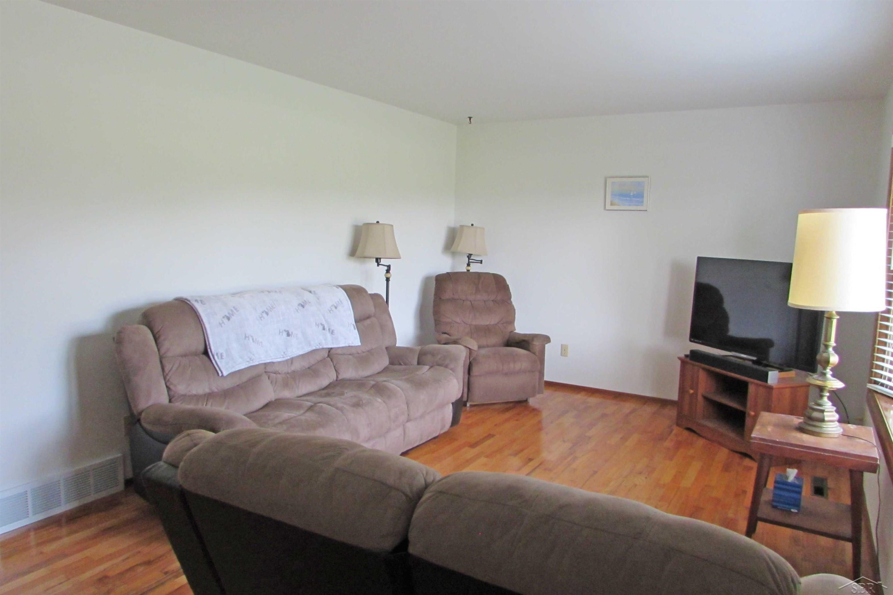 3561 Chesaning Road, Chesaning, MI 48616 — Photo 19