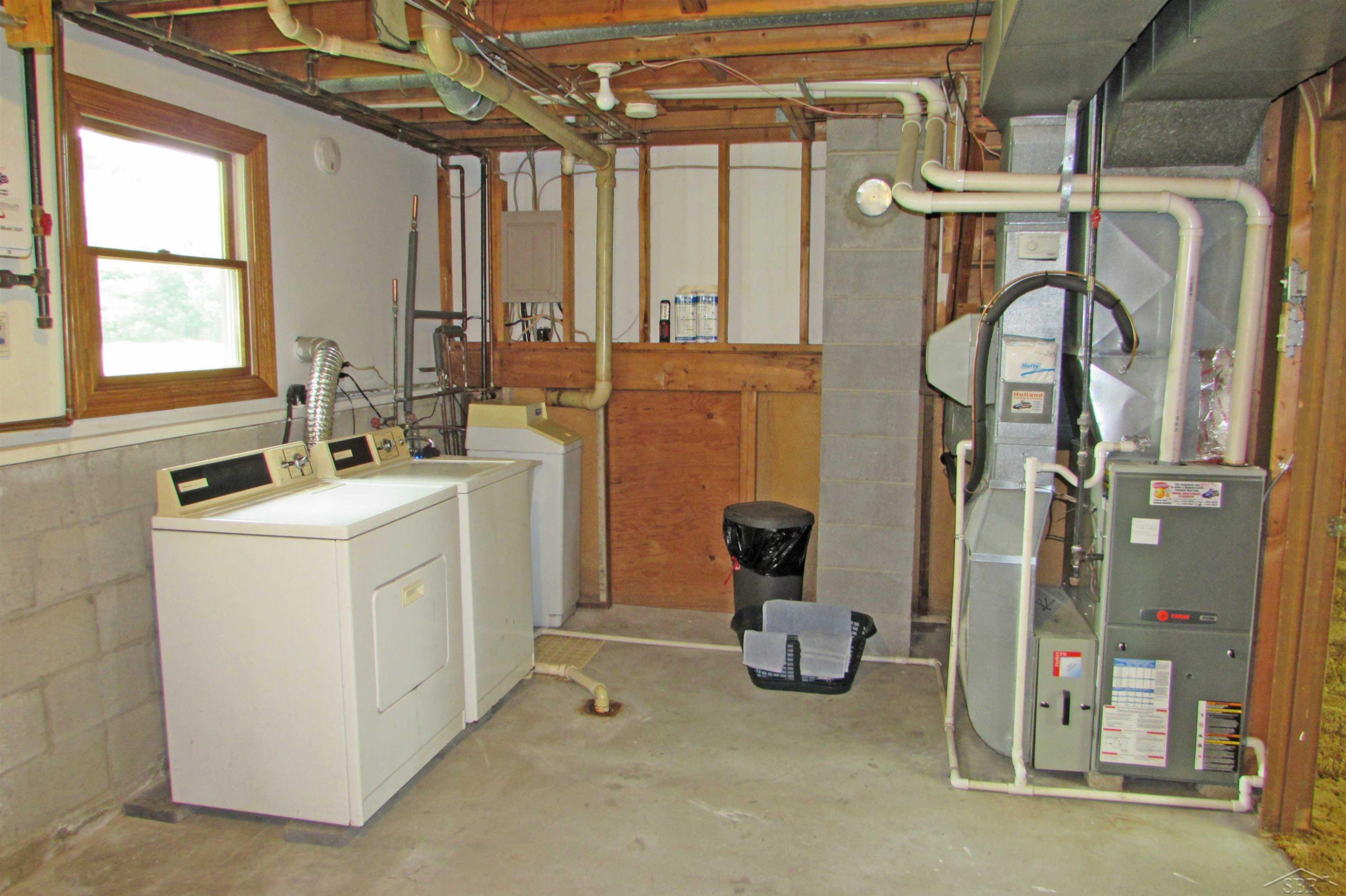 3561 Chesaning Road, Chesaning, MI 48616 — Photo 36