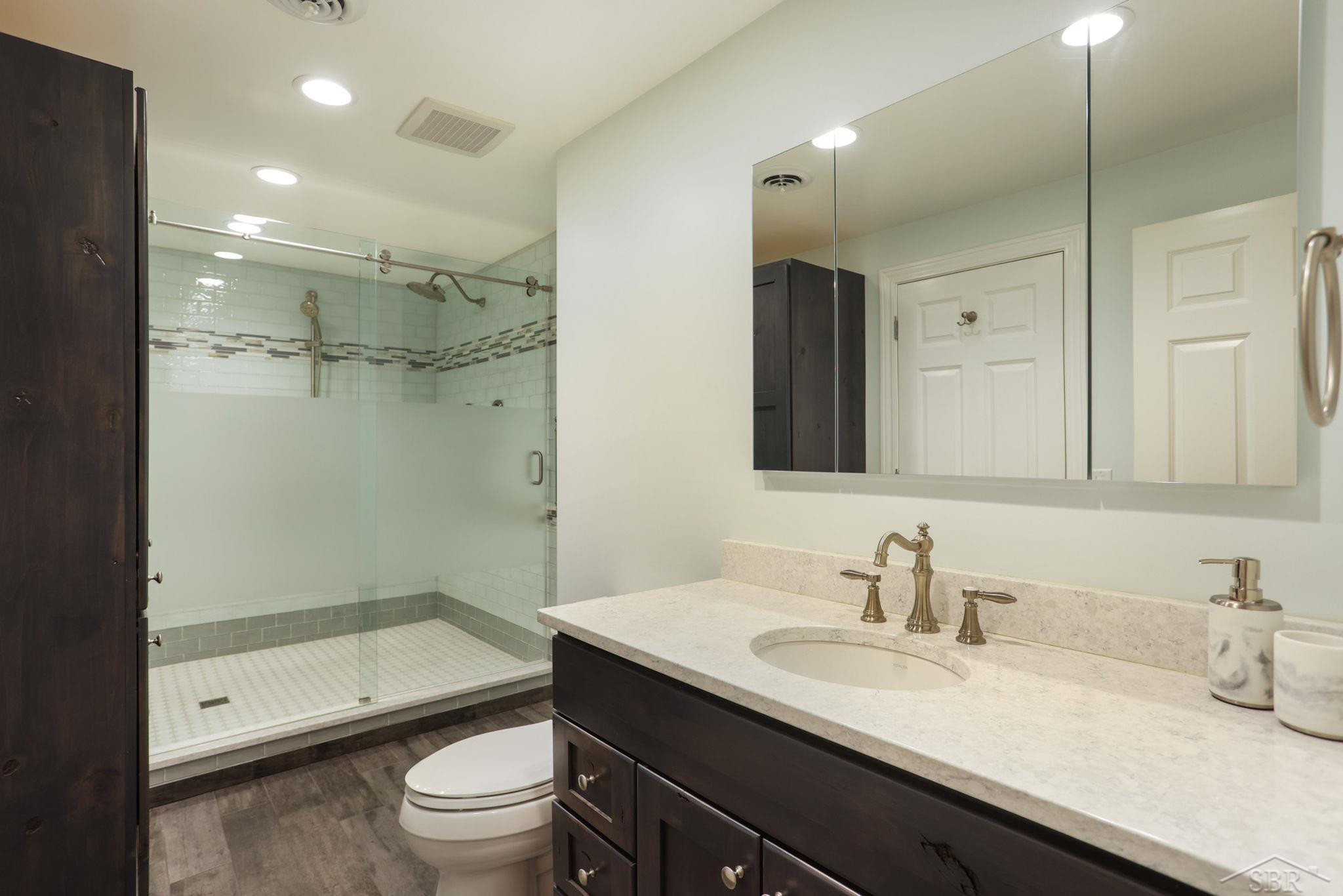 8646 Wandering Way, Freeland, MI 48623 — Photo 40