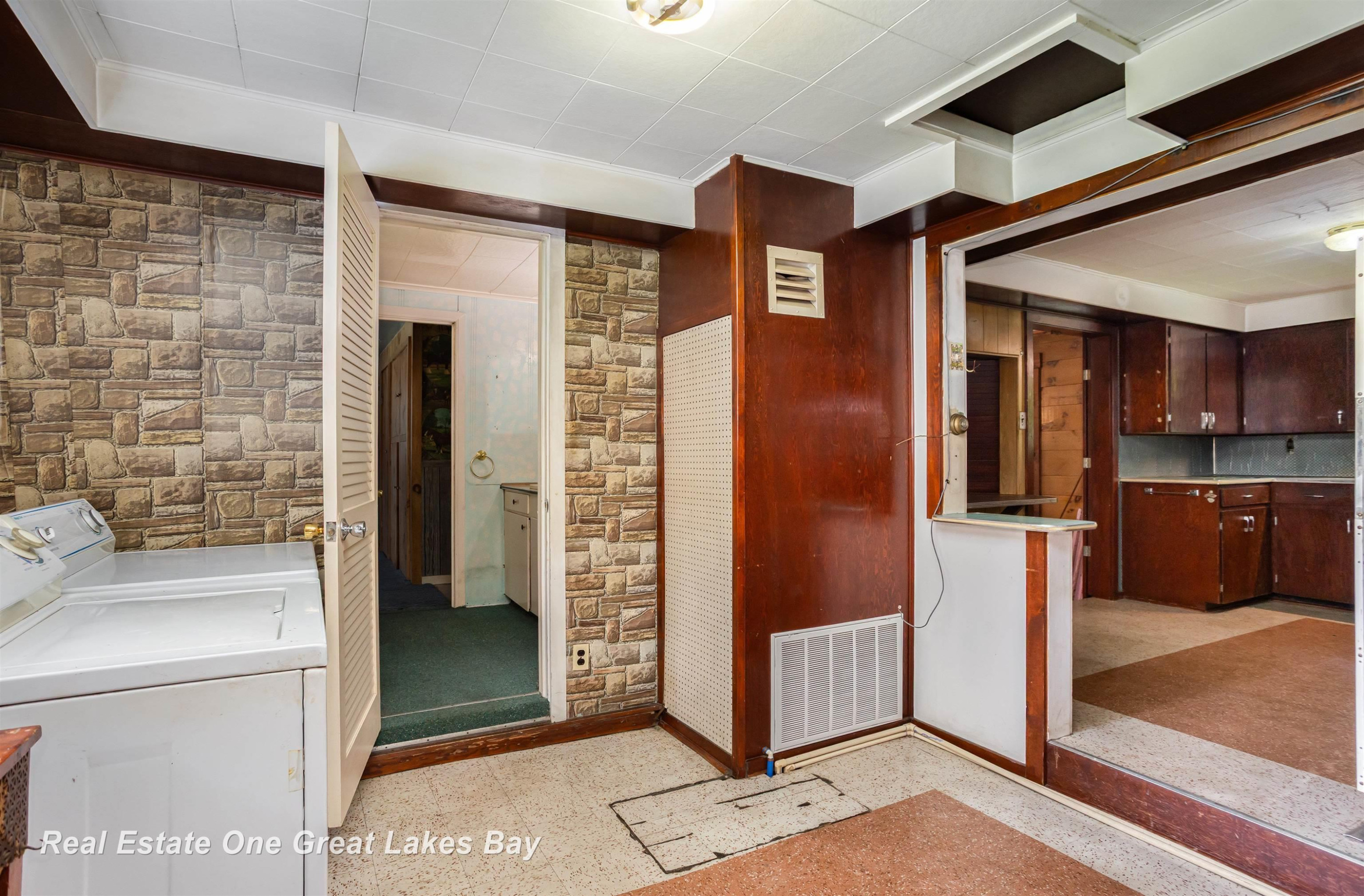 205 N Everett Road, Harrisville, MI 48740 — Photo 14