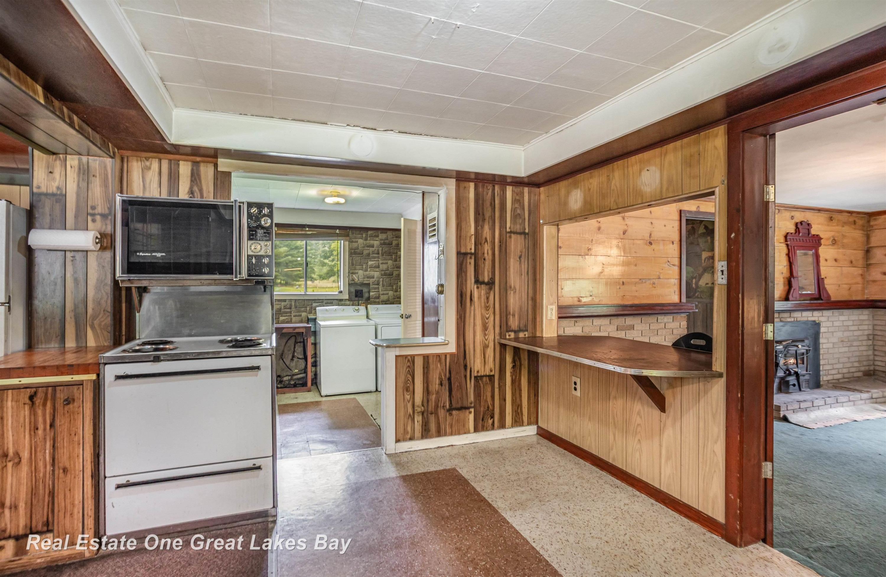 205 N Everett Road, Harrisville, MI 48740 — Photo 15